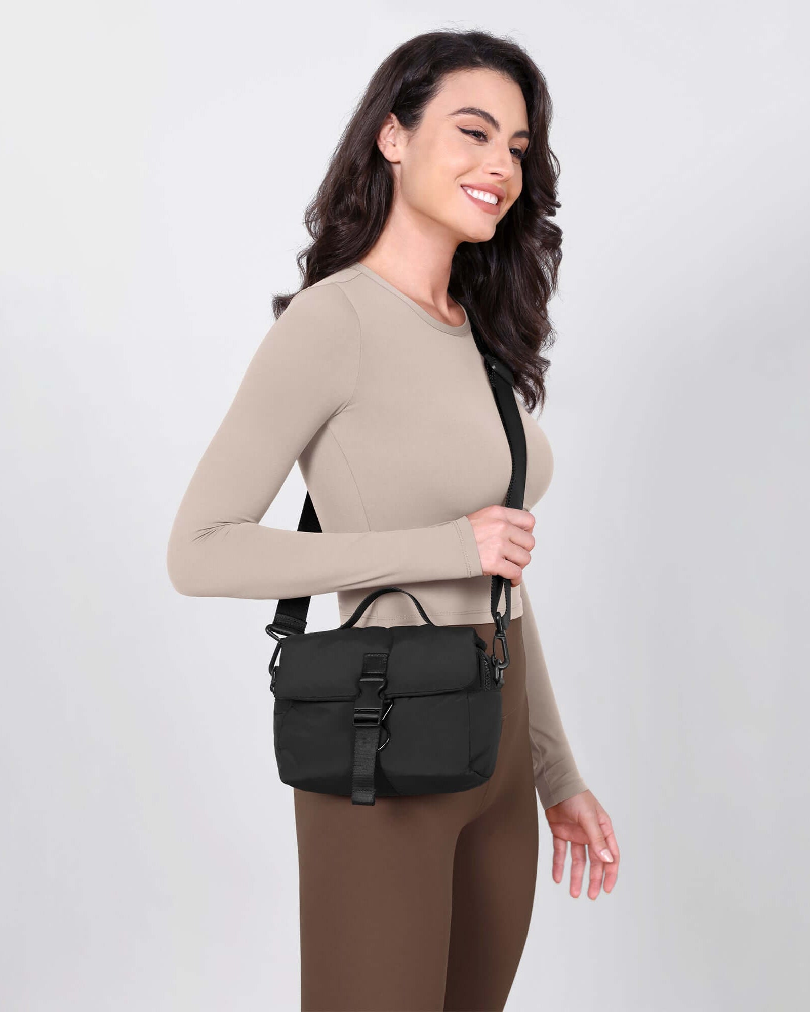 Hanging Travel Toiletry Bag with Removable Strap - ododos