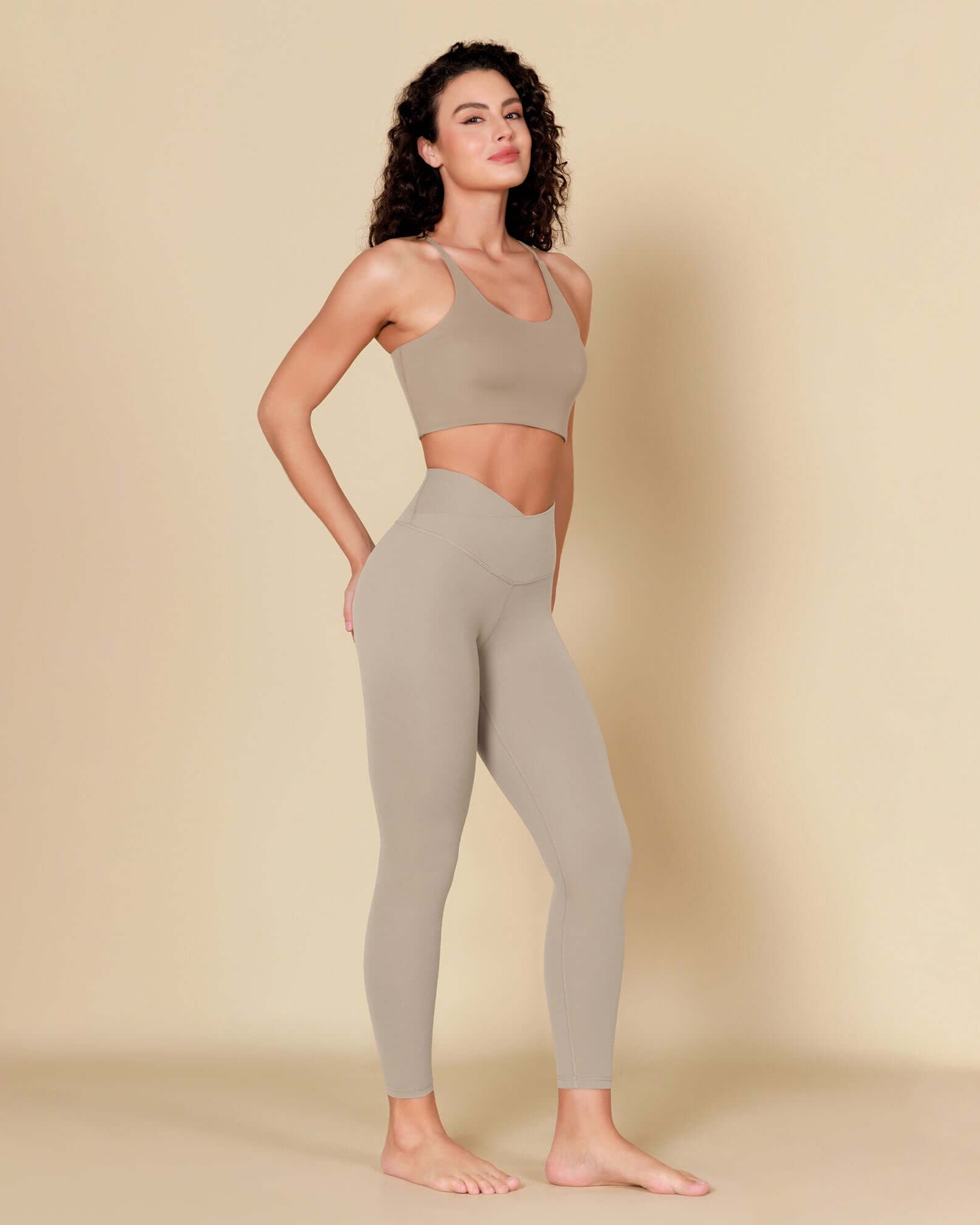 ODCLOUD 7/8 Crossover Leggings with Back Pocket Shaker Beige - ododos
