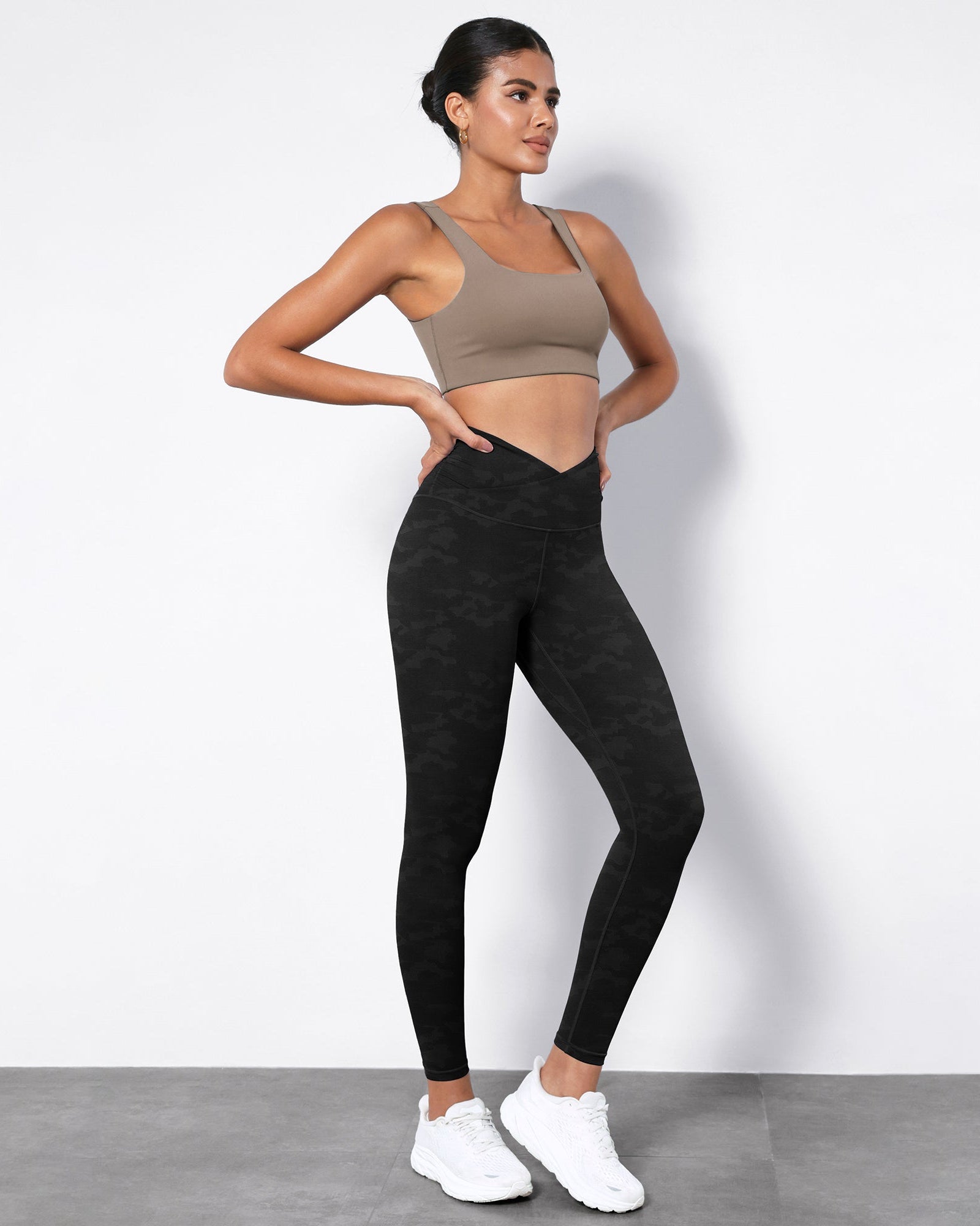 7/8 Pattern Cross Waist Running Leggings Camo Black - ododos