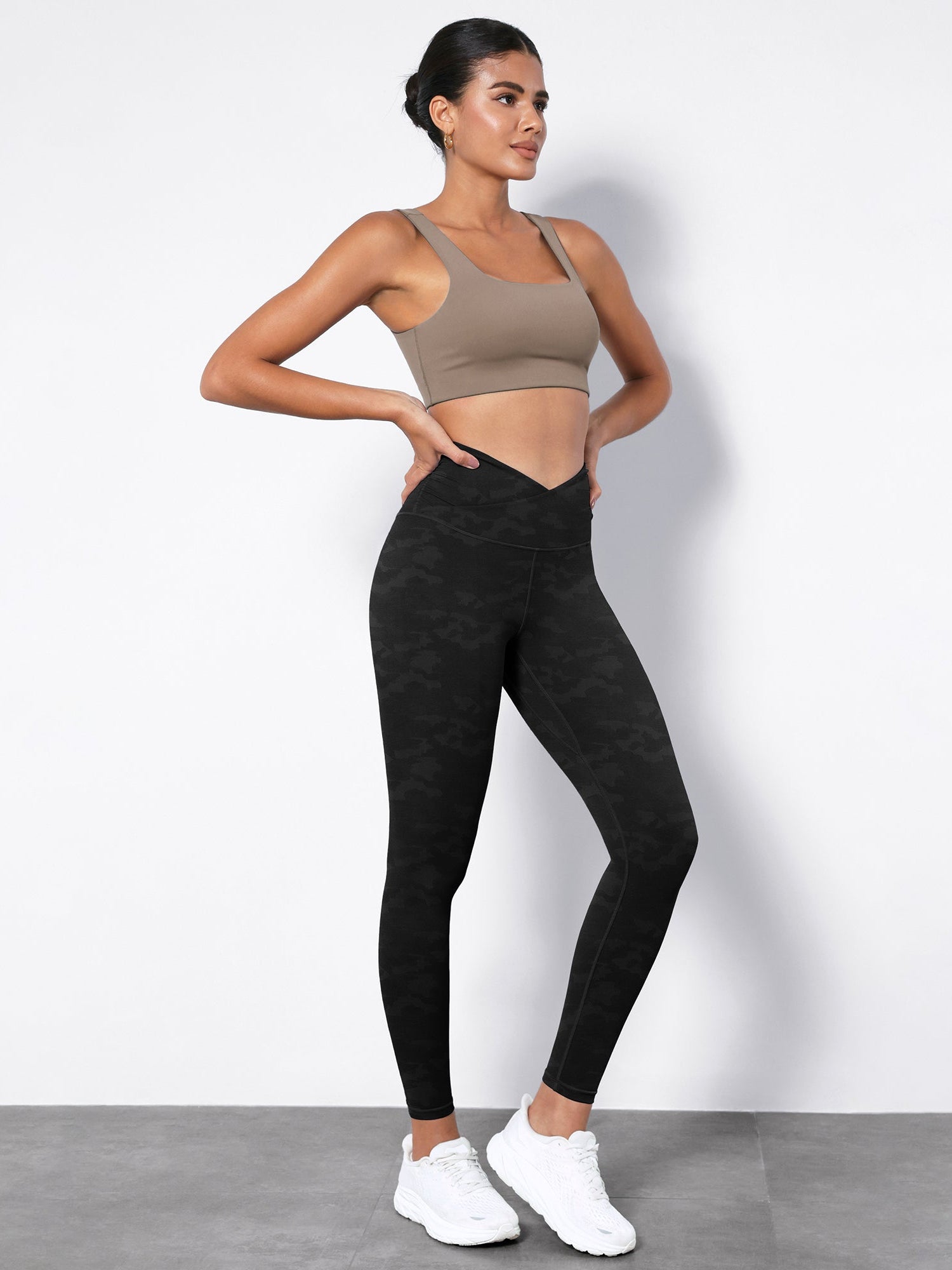 7/8 Pattern Cross Waist Running Leggings Camo Black - ododos