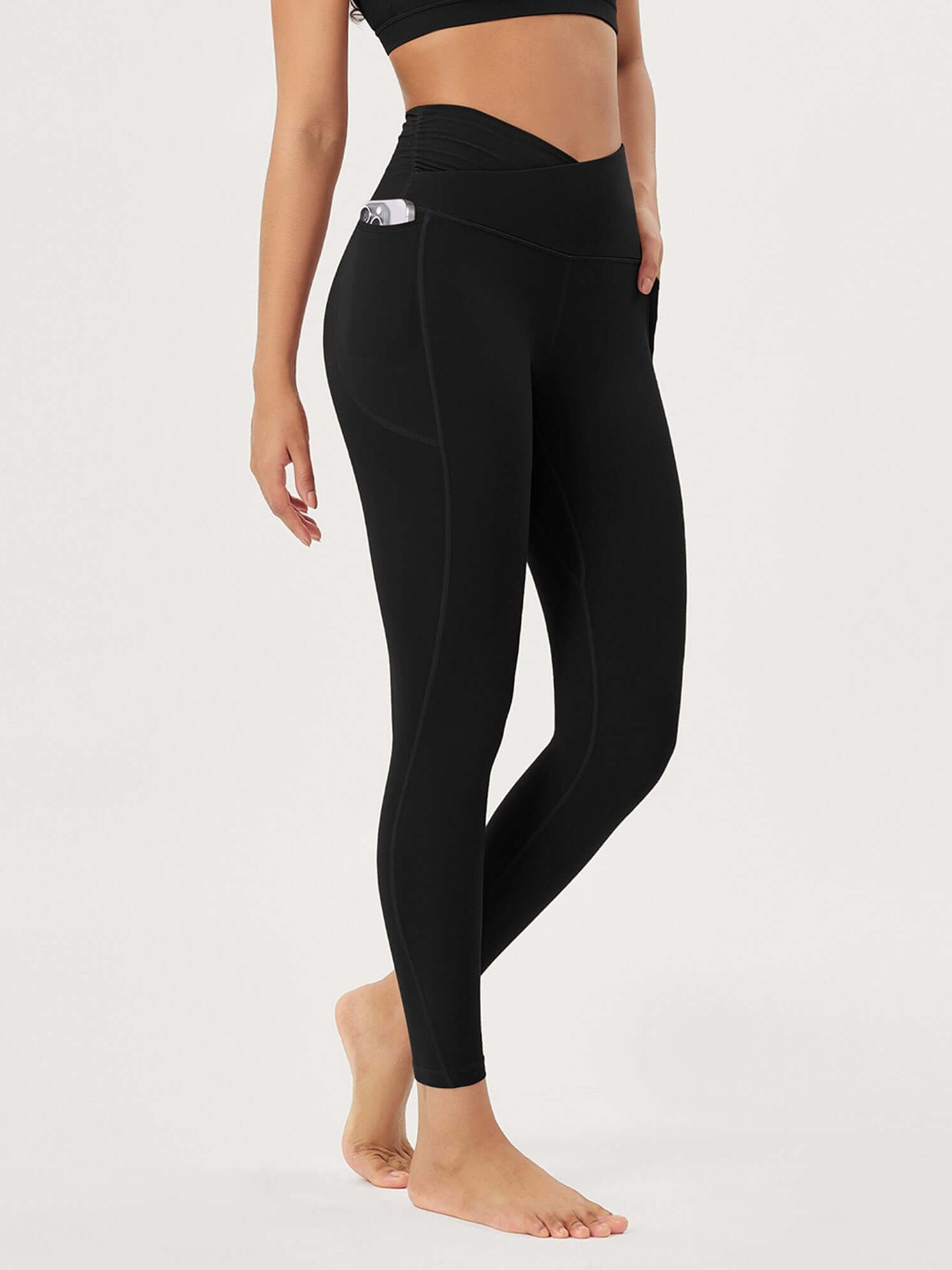 25 / 28 Gathered Crossover Lounge Yoga Leggings with Pockets - ododos