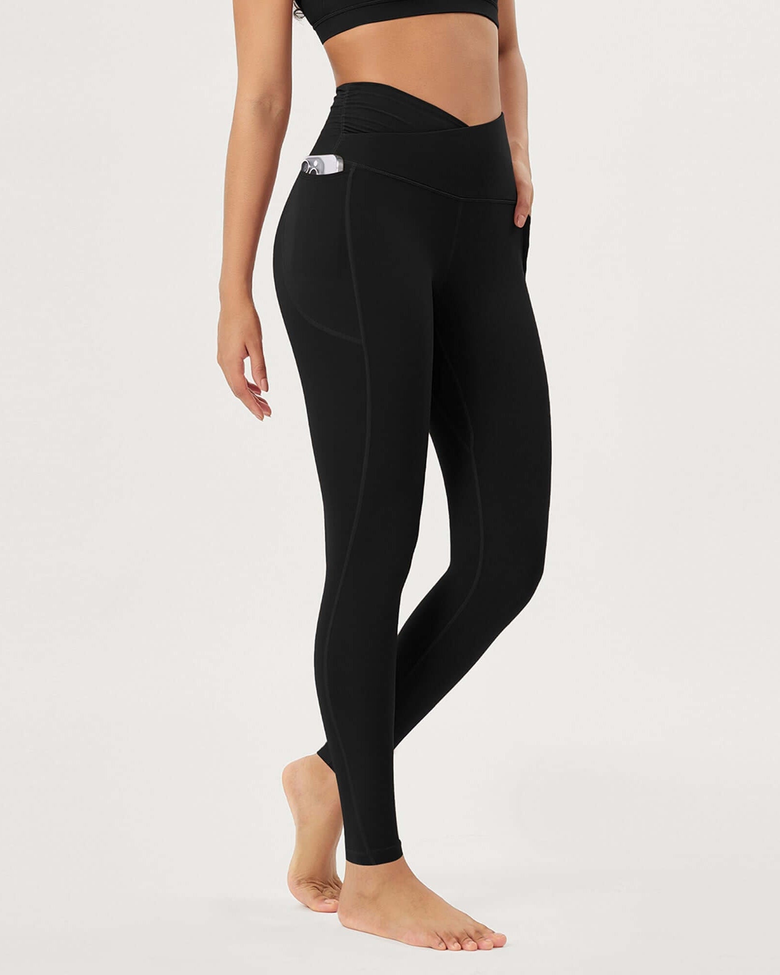 25 / 28 Gathered Crossover Lounge Yoga Leggings with Pockets - ododos