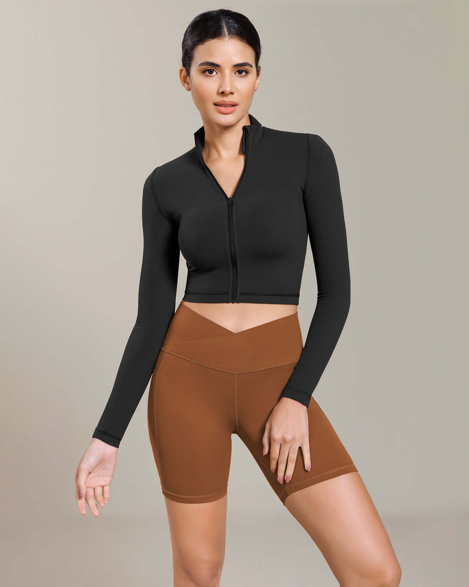 Cloud Feeling Cross Waist Yoga Shorts with Pockets - ododos