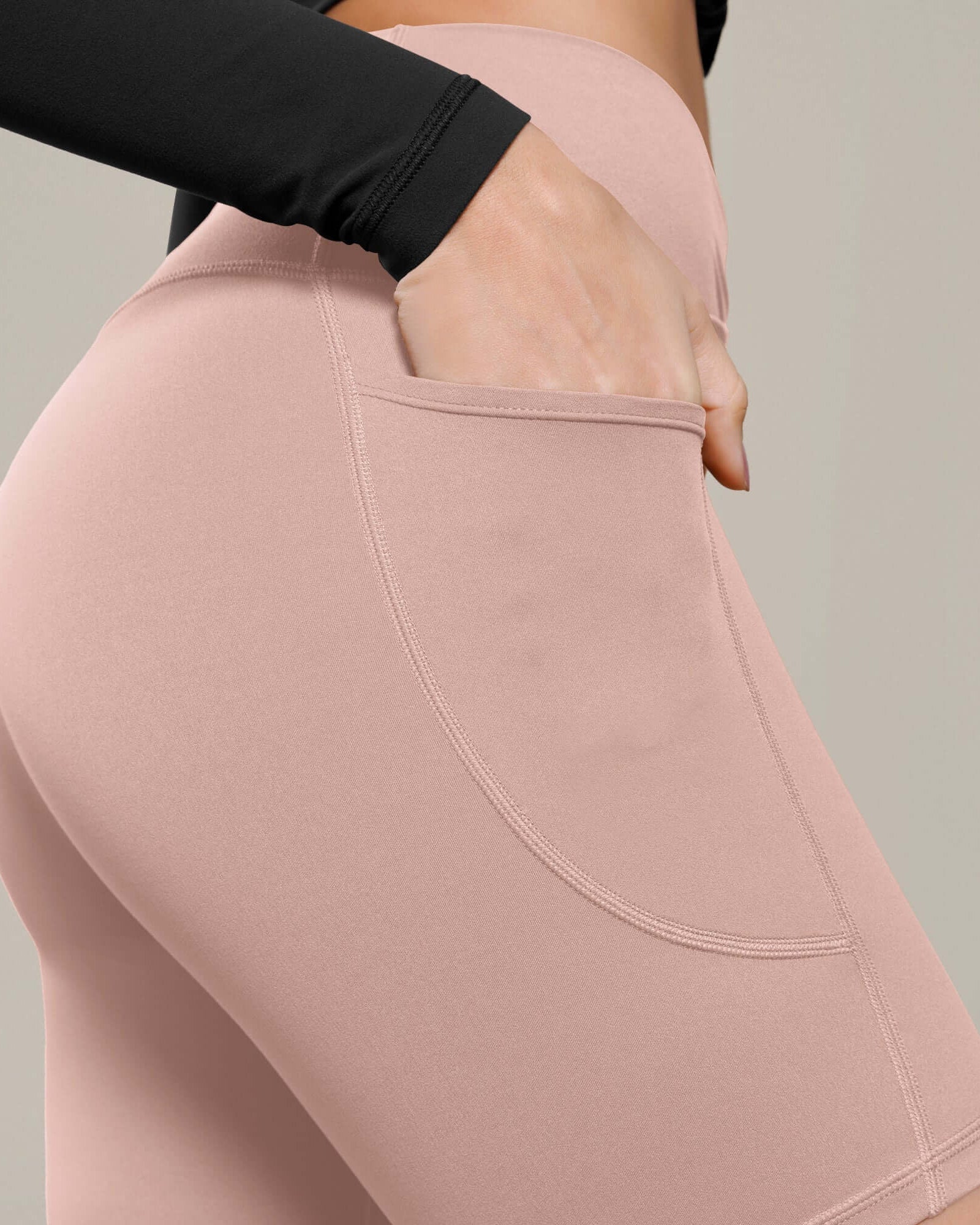 Cloud Feeling Cross Waist Yoga Shorts with Pockets - ododos