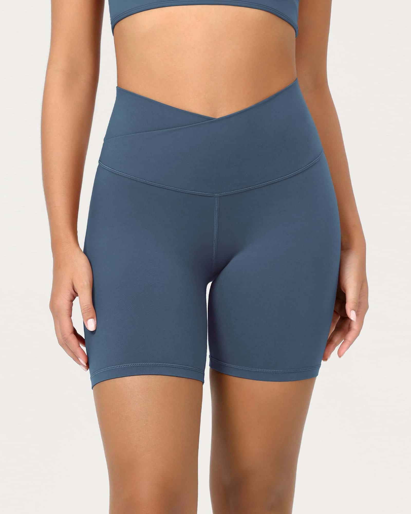 Cloud Feeling 6 Crossover Yoga Shorts - ododos