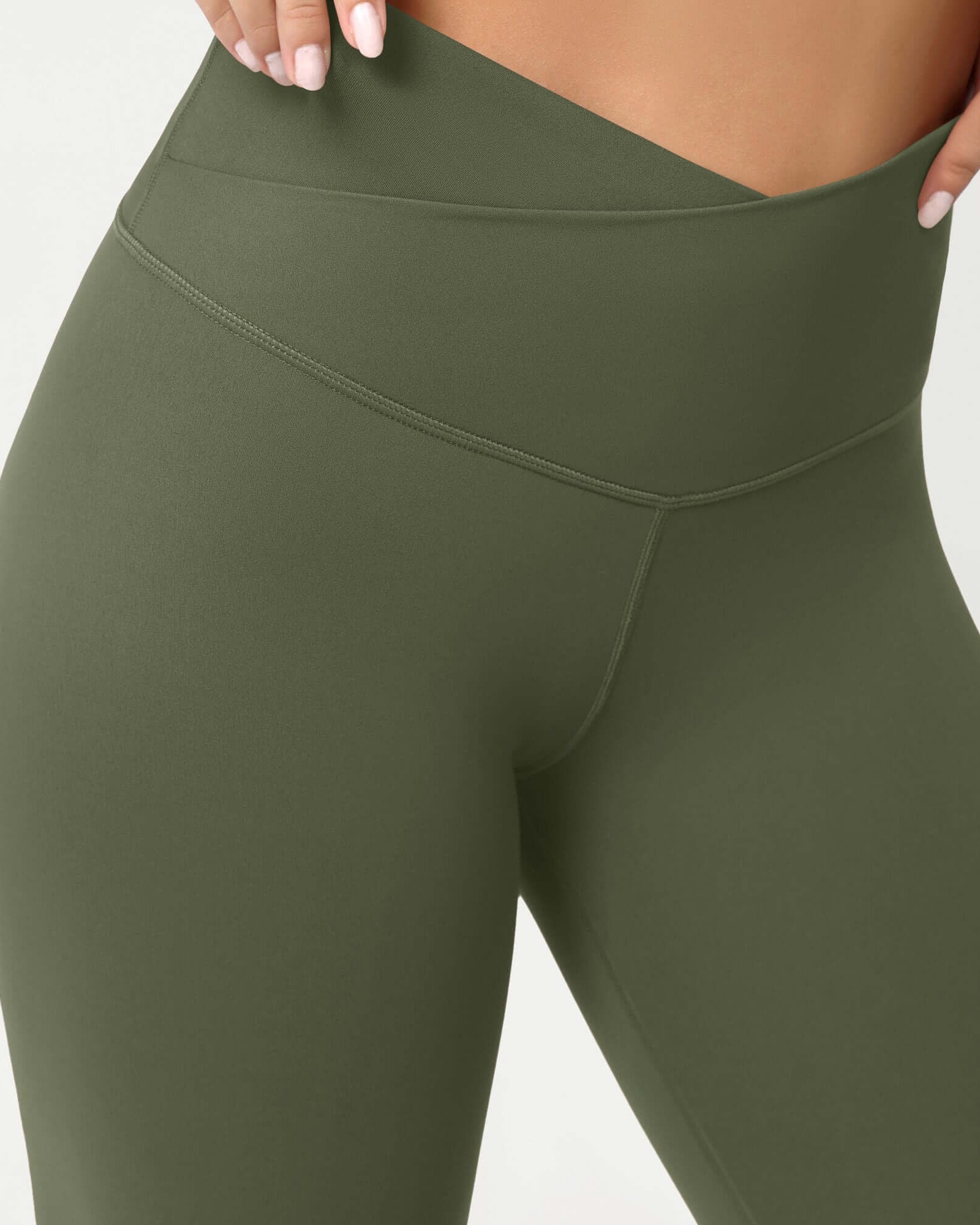 Cloud Feeling 8 Crossover Yoga Shorts - ododos