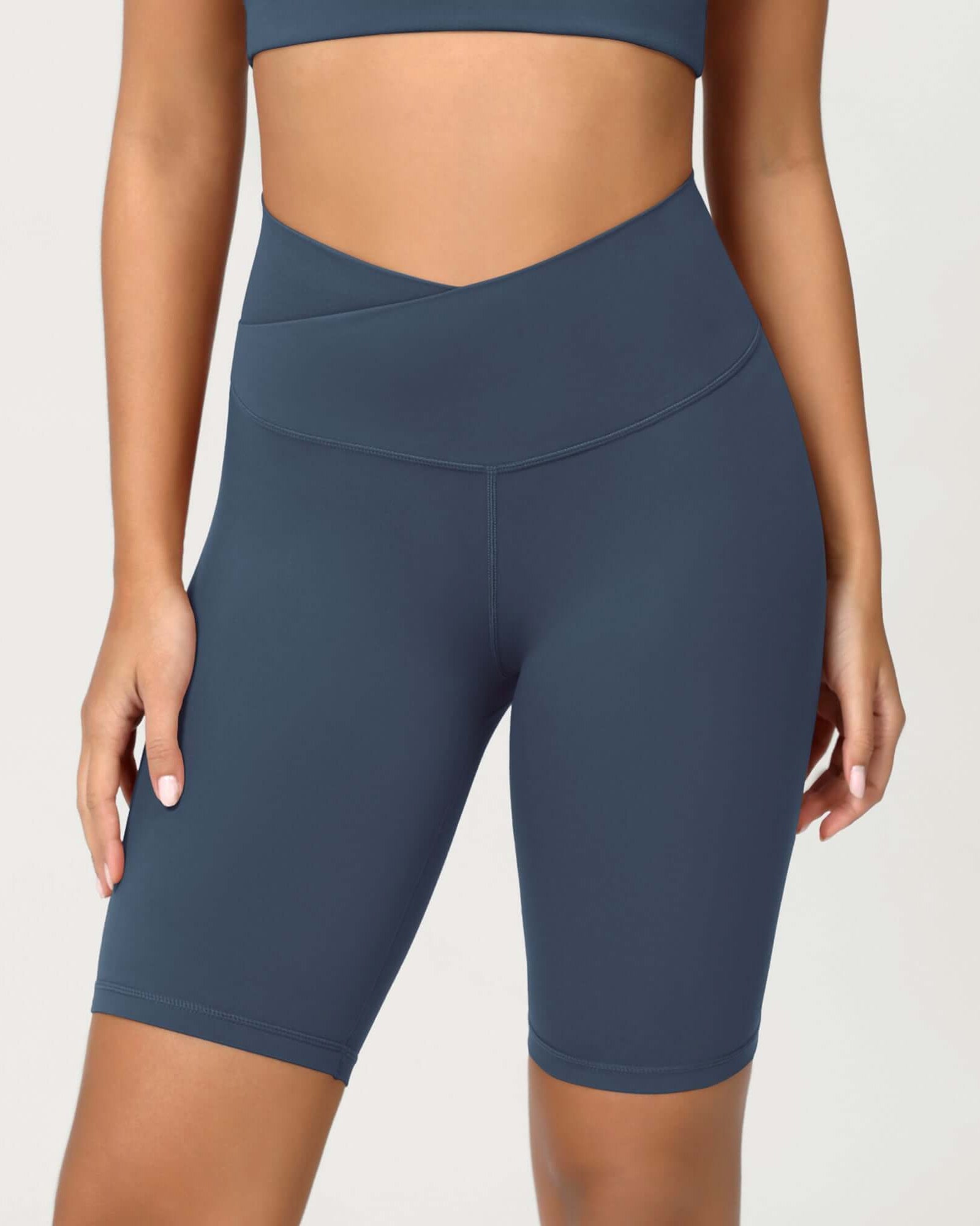 Cloud Feeling 8 Crossover Yoga Shorts - ododos