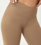 Cloud Feeling 8 Crossover Yoga Shorts - ododos