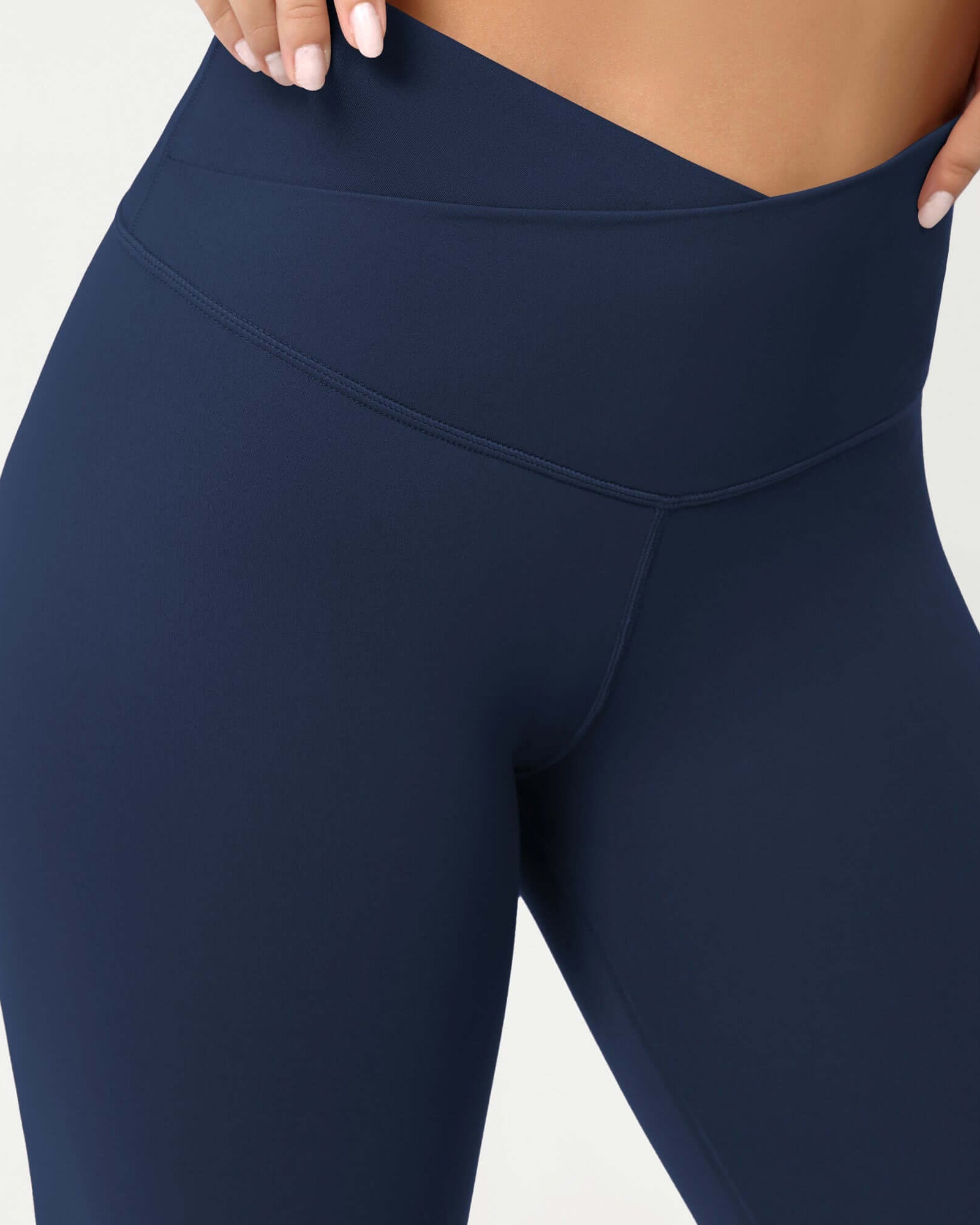 Cloud Feeling 8 Crossover Yoga Shorts - ododos