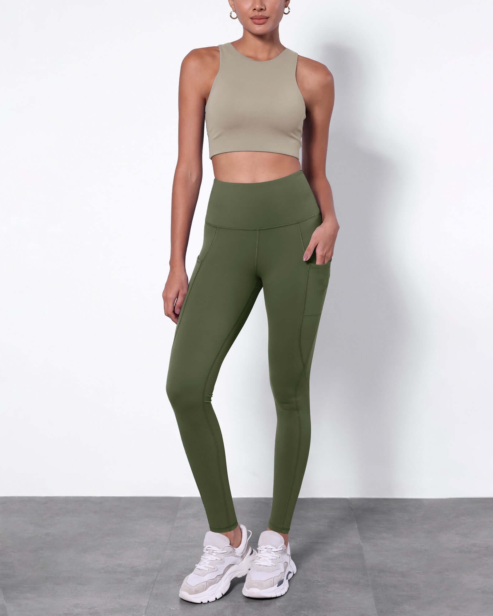 28 Fleece Lined Leggings with Pockets Dark Olive - ododos