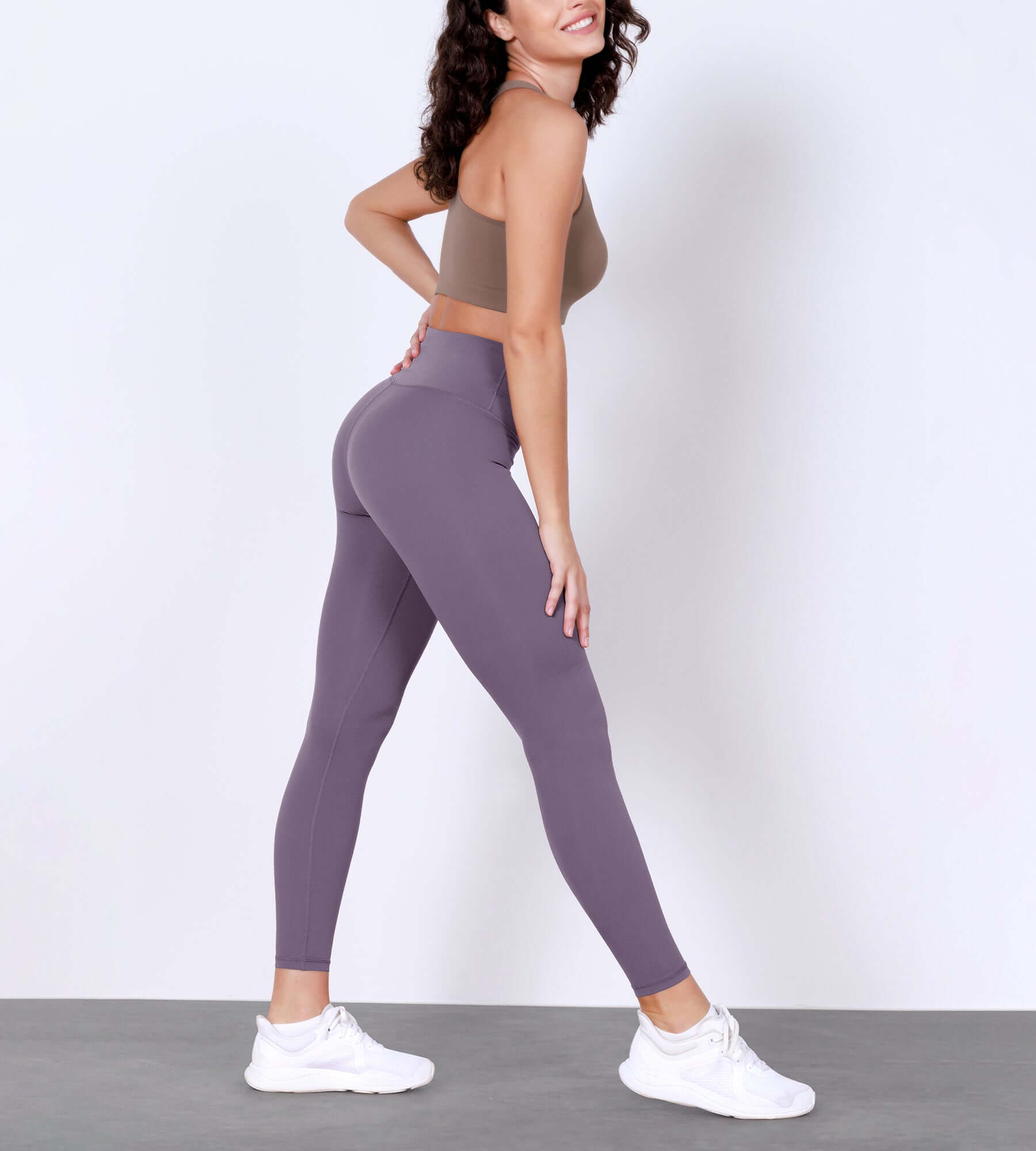 25 Body-Hugging Workout Leggings with Back Pocket - ododos