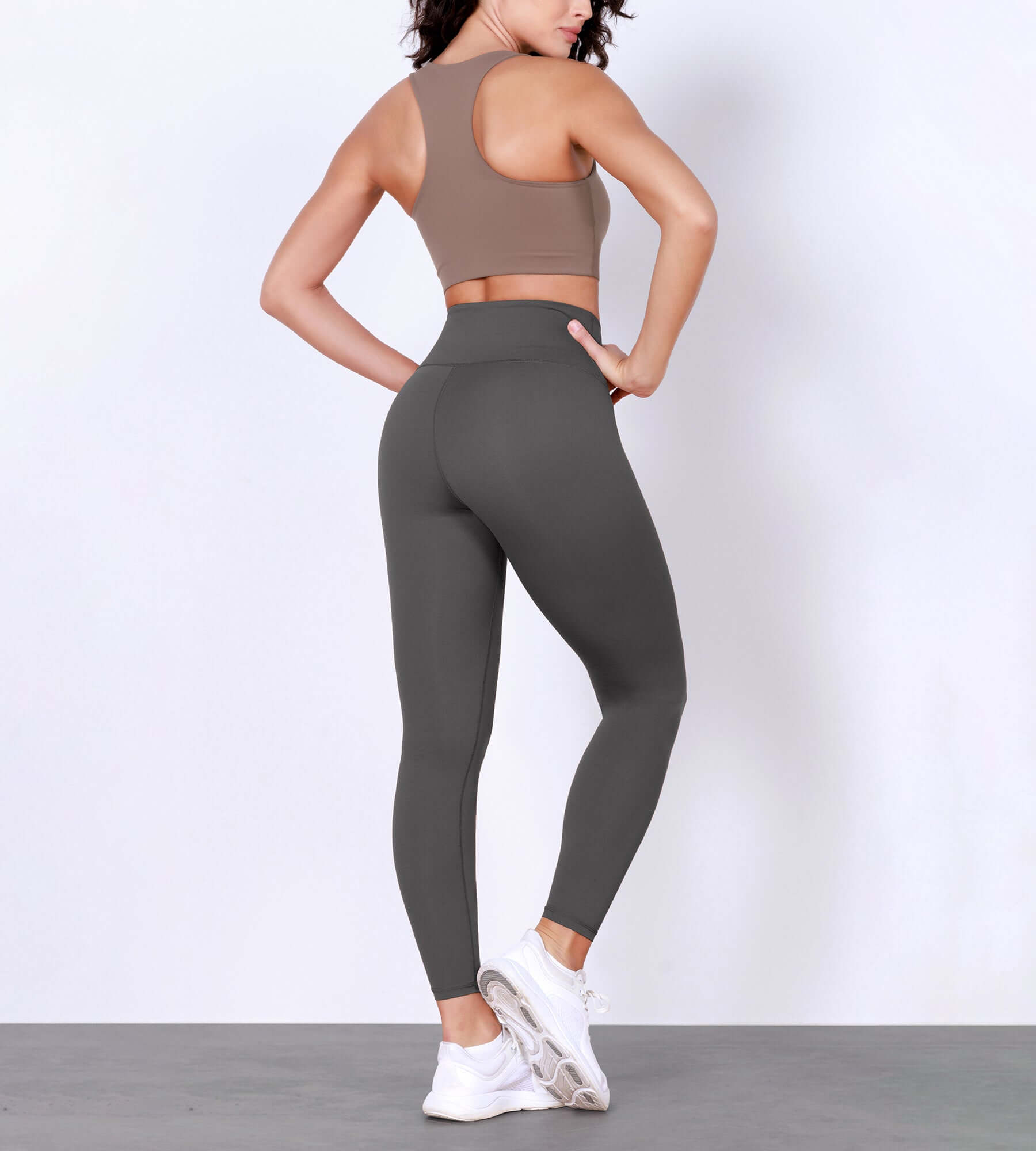 25 Body-Hugging Workout Leggings with Back Pocket - ododos