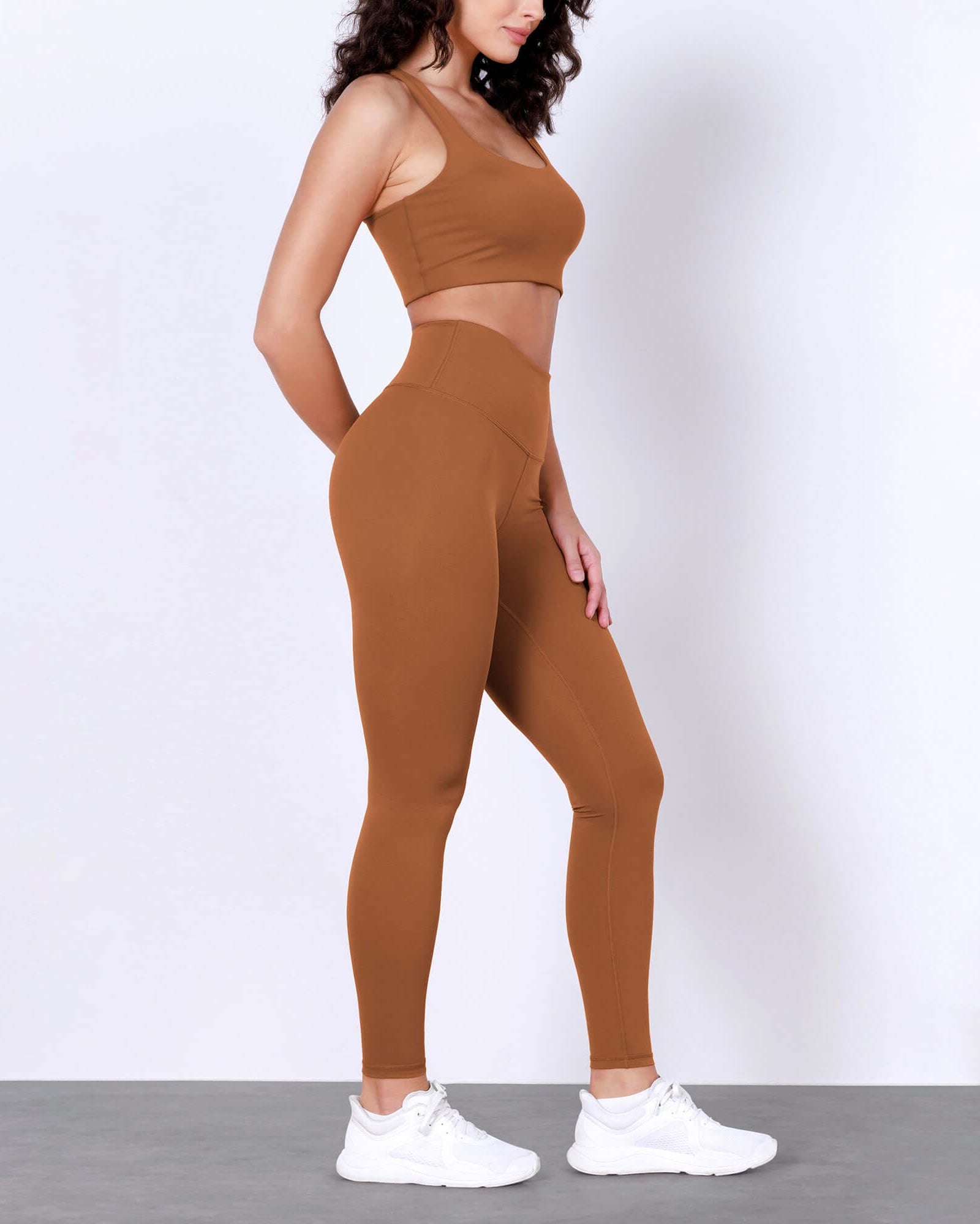 28 Odlex Body-Hugging Workout Leggings with Back Pocket Caramel - ododos