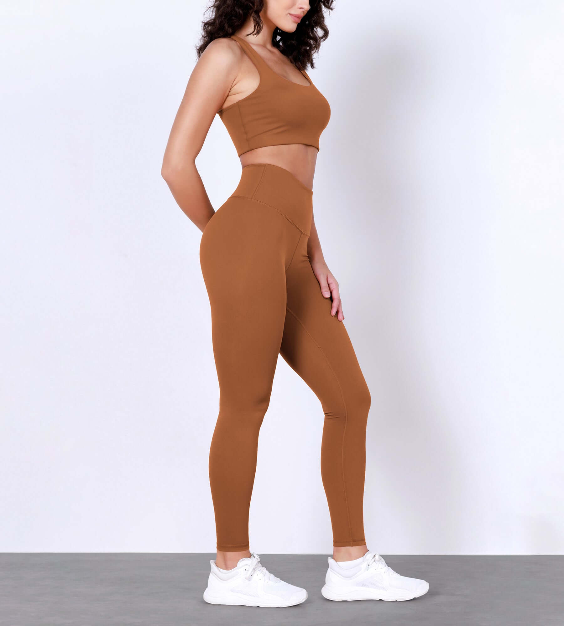 28 Odlex Body-Hugging Workout Leggings with Back Pocket Caramel - ododos