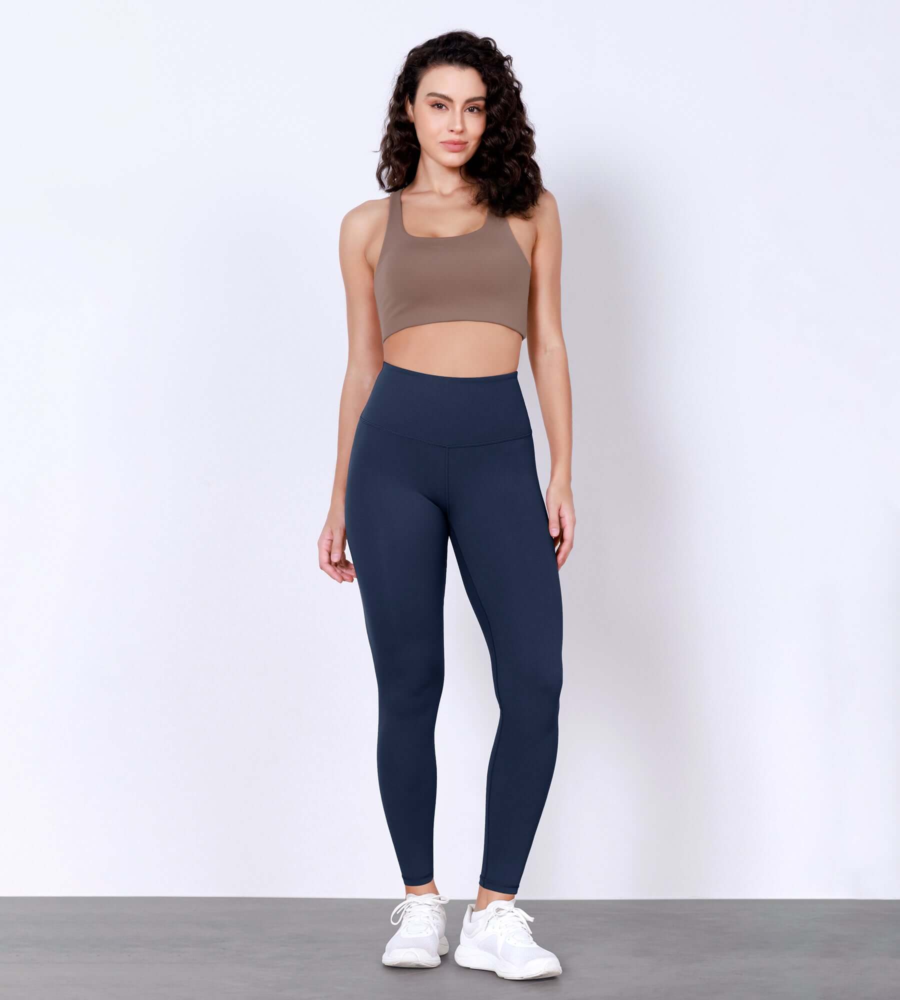 28 Odlex Body-Hugging Workout Leggings with Back Pocket - ododos
