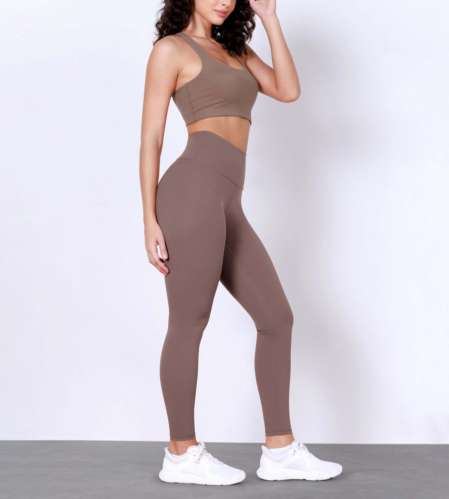 28 Odlex Body-Hugging Workout Leggings with Back Pocket - ododos