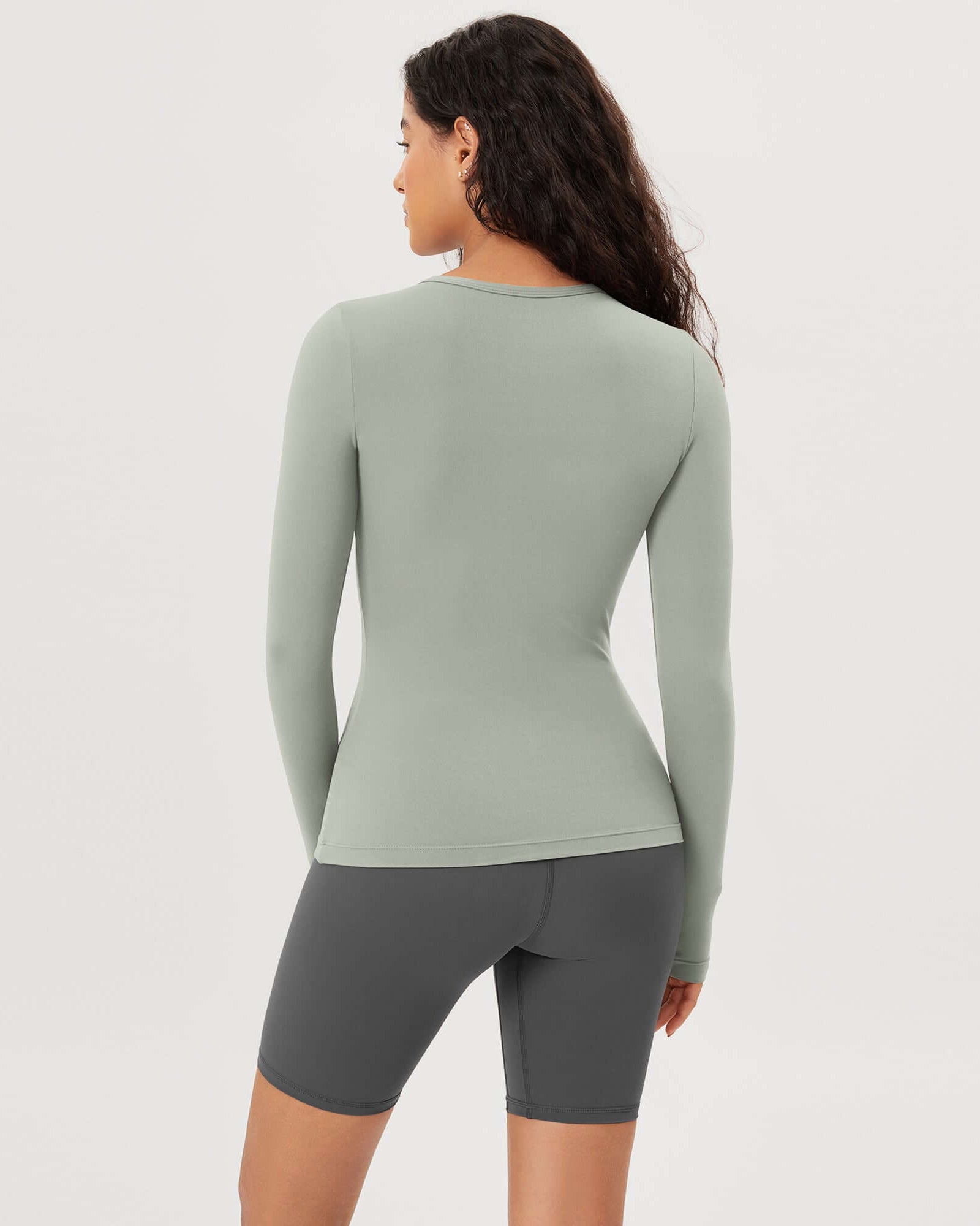 Cloud Feeling Crew Neck Yoga Tee Workout Shirts with Thumb Hole - ododos