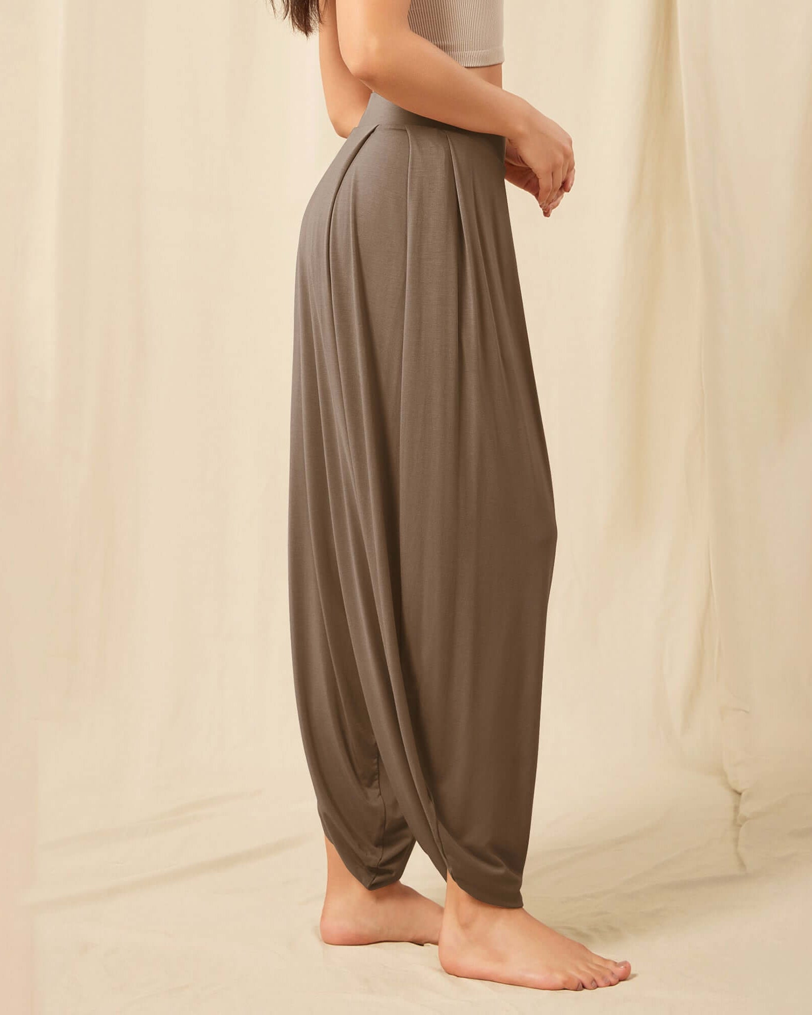 Women's Wide Leg Loose Draped Harem Pants with Pockets - ododos