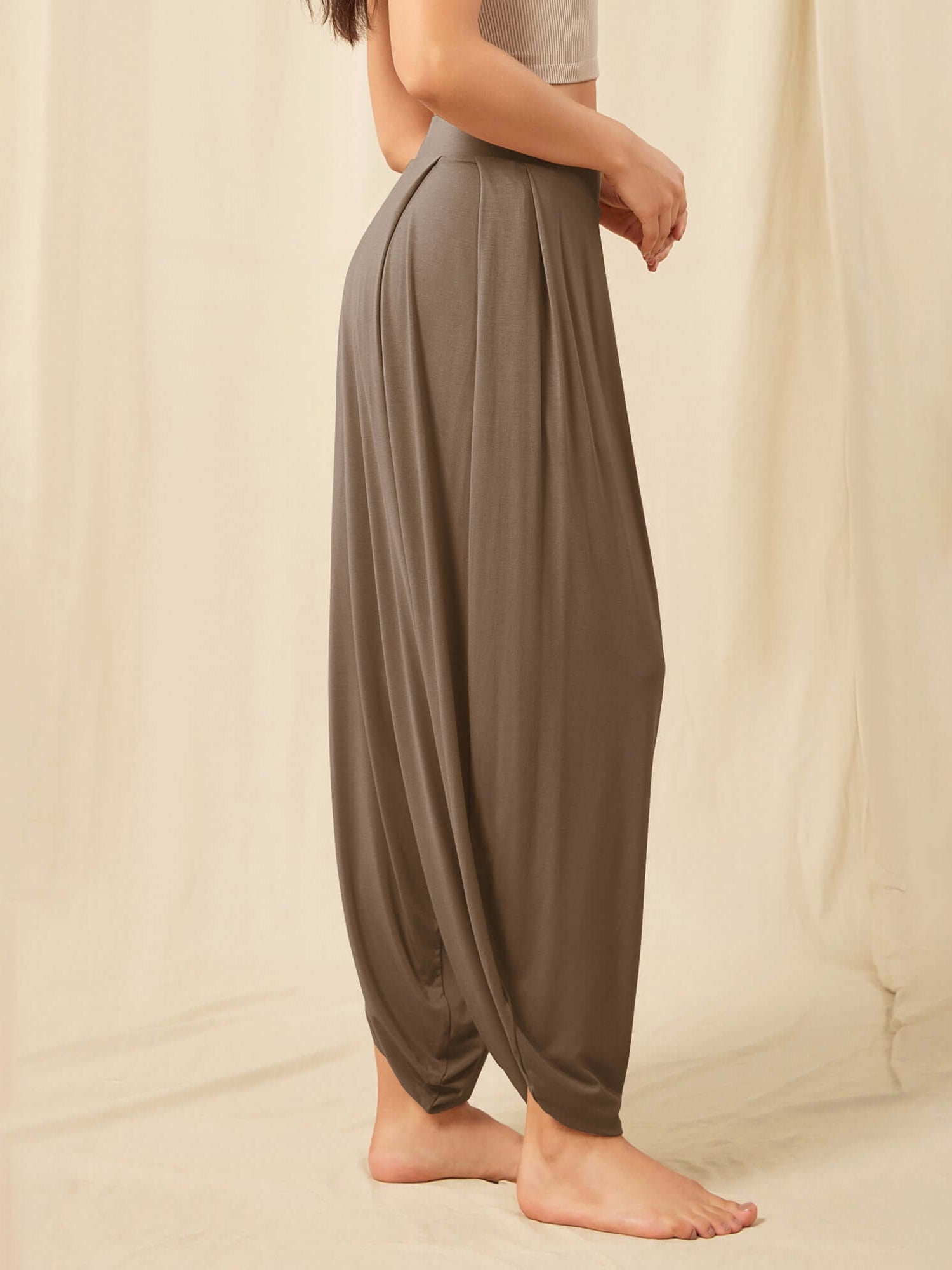 Women's Wide Leg Loose Draped Harem Pants with Pockets - ododos