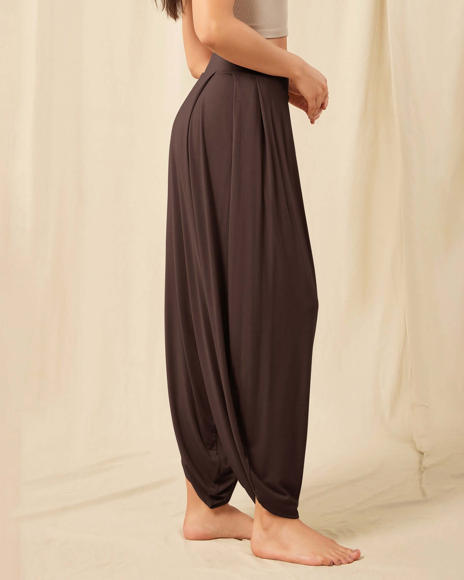 Women's Wide Leg Loose Draped Harem Pants with Pockets - ododos