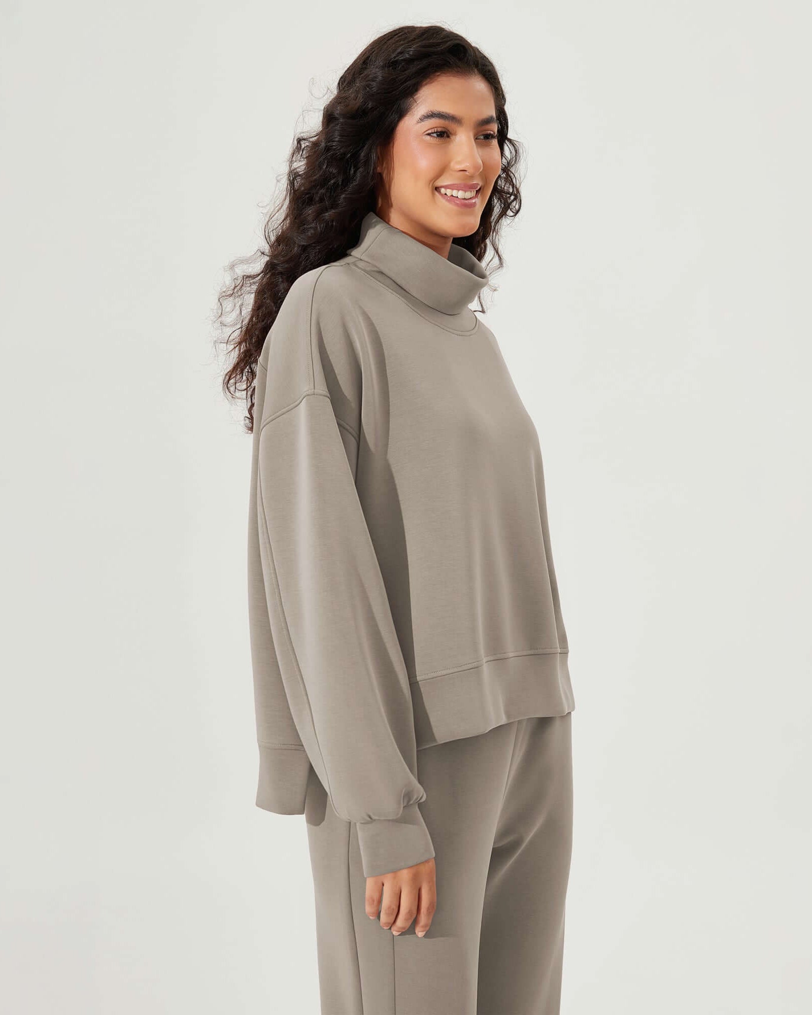 Modal Soft Split Hem Turtleneck Long Sleeve Casual Sweatshirts - ododos