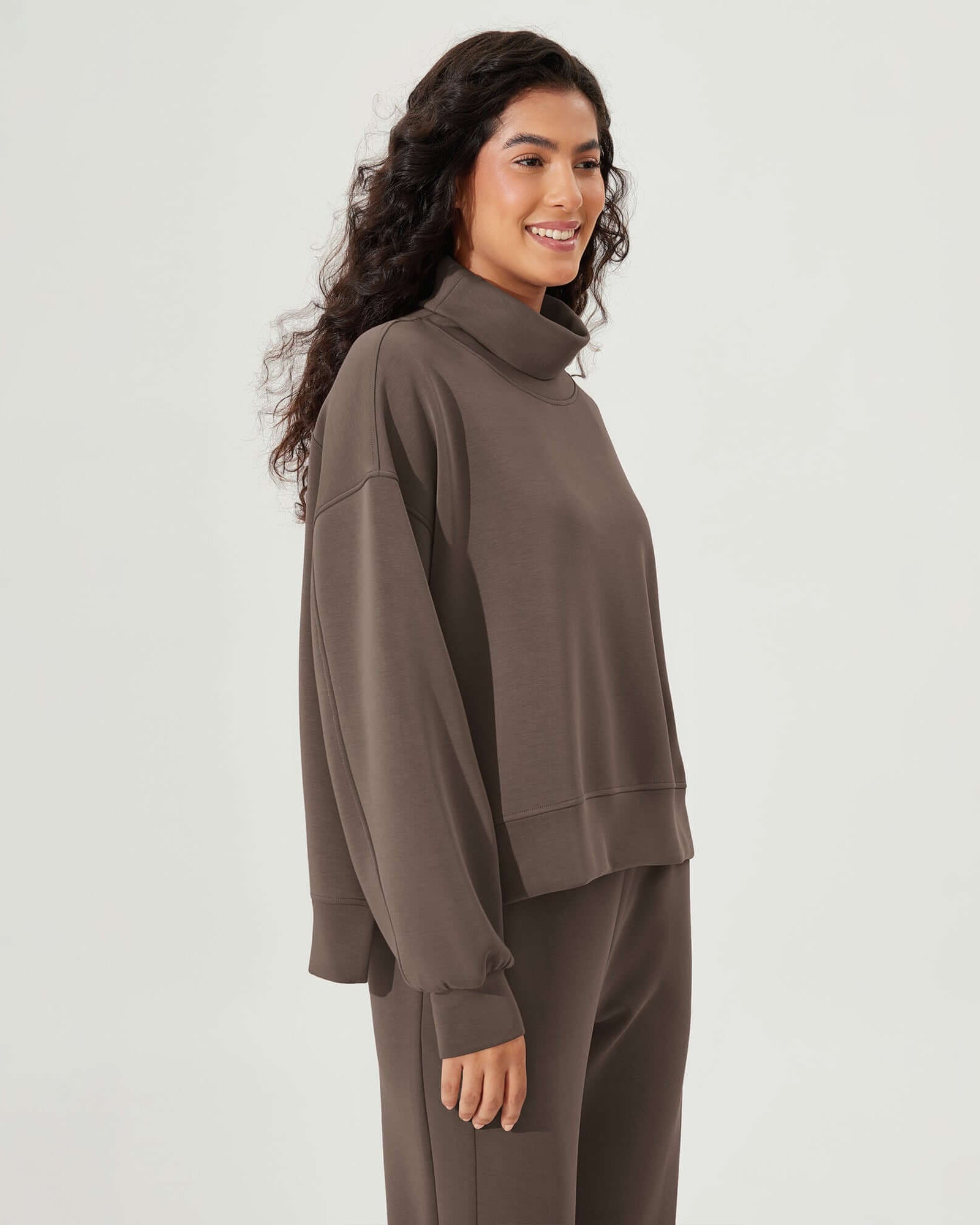 Modal Soft Split Hem Turtleneck Long Sleeve Casual Sweatshirts - ododos