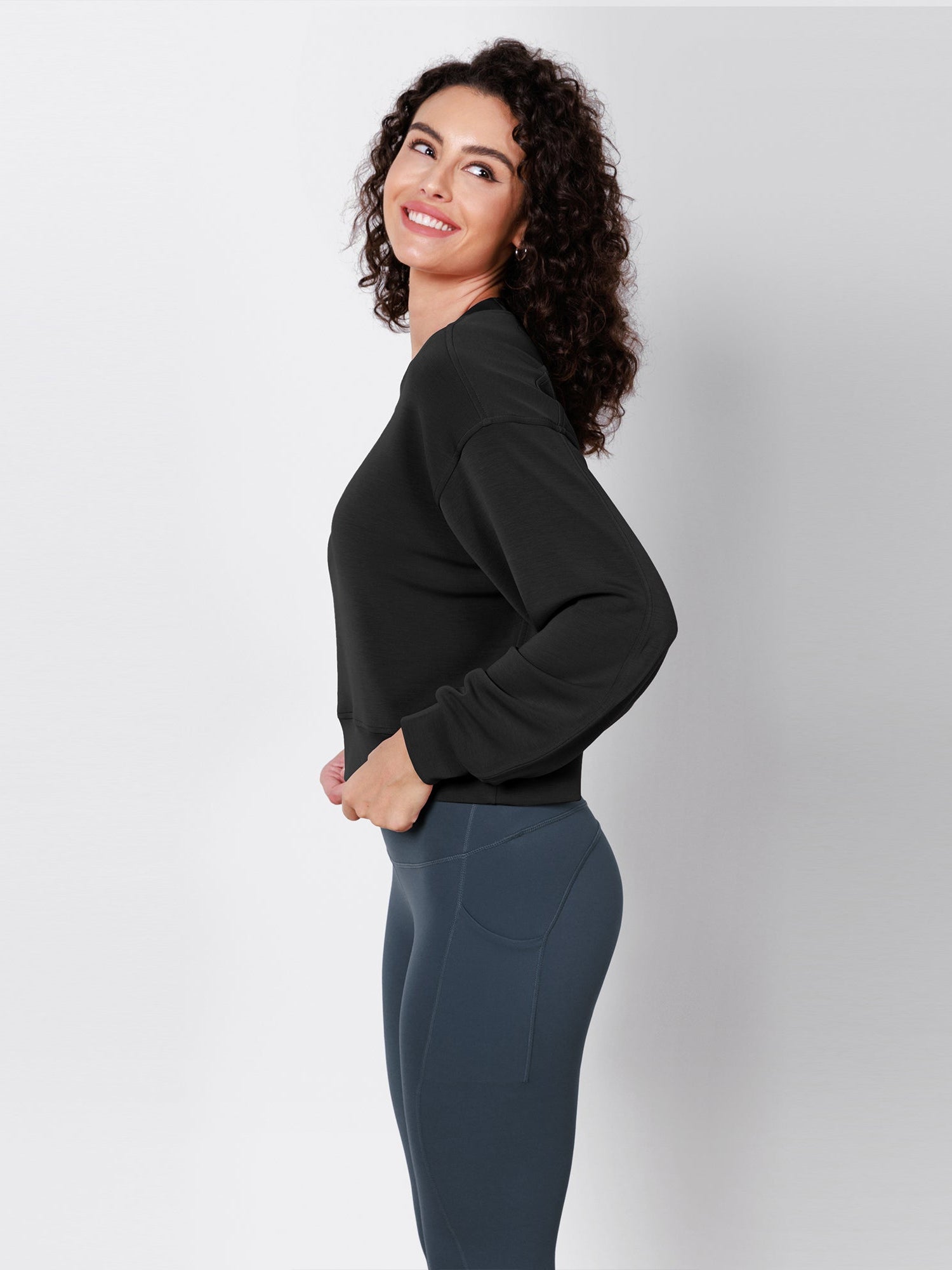Modal Soft Long Sleeve Cropped Sweatshirts - ododos