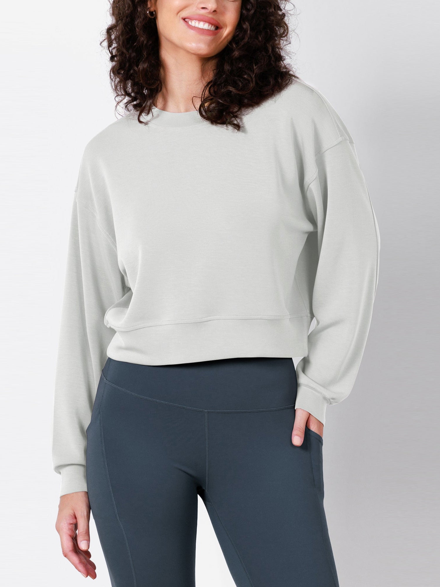 Modal Soft Long Sleeve Cropped Sweatshirts - ododos