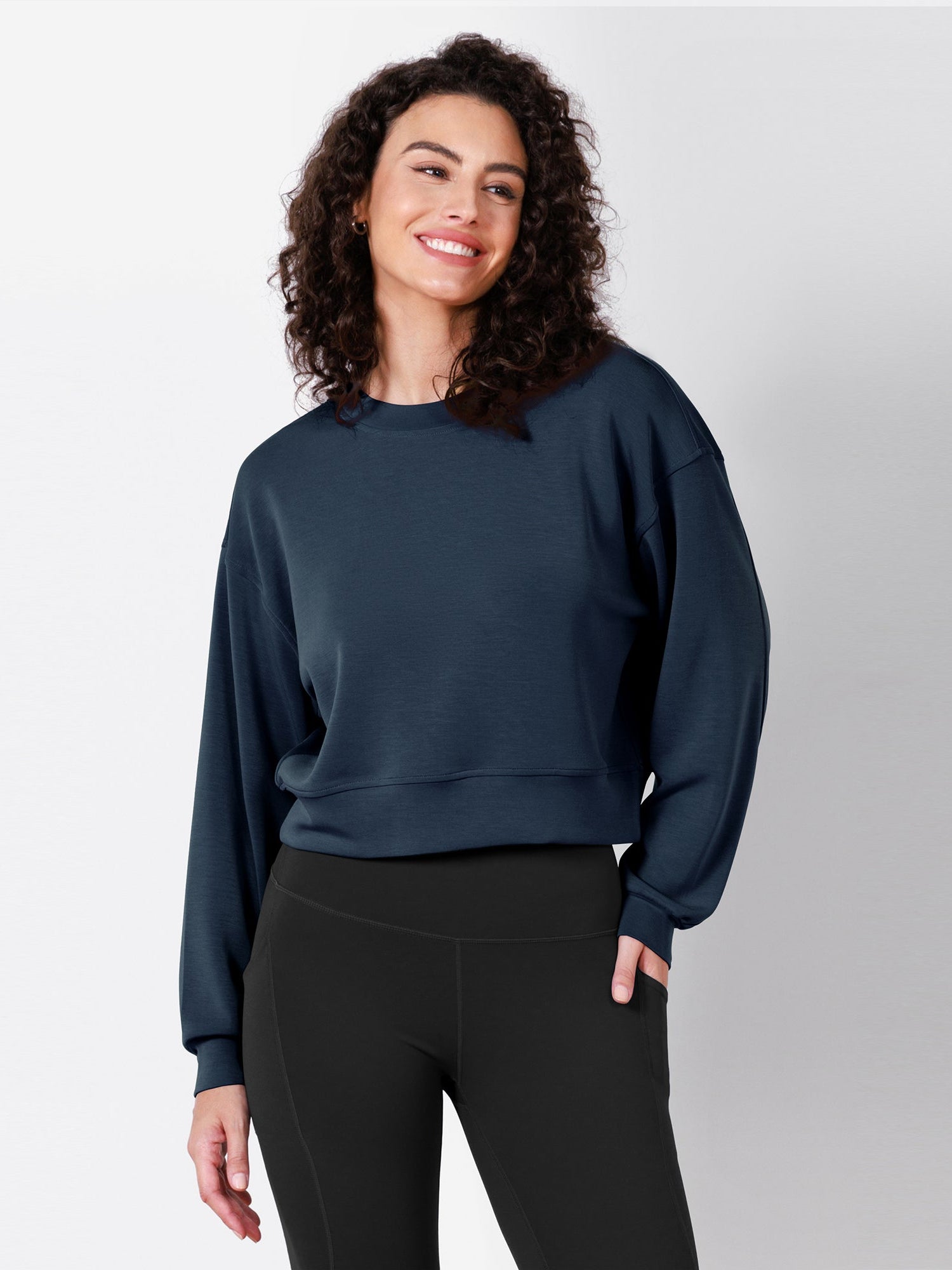 Modal Soft Long Sleeve Cropped Sweatshirts - ododos