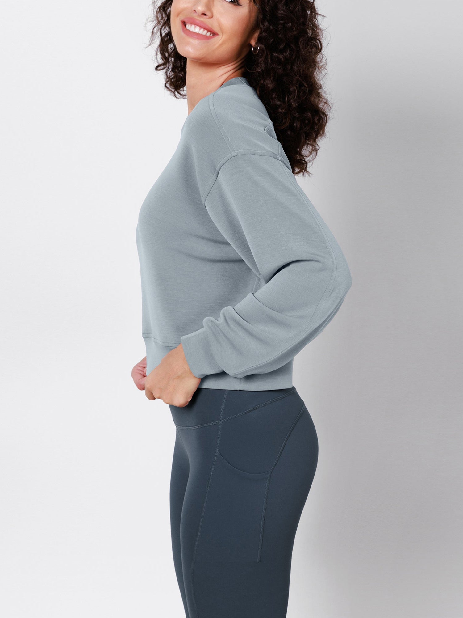 Modal Soft Long Sleeve Cropped Sweatshirts - ododos