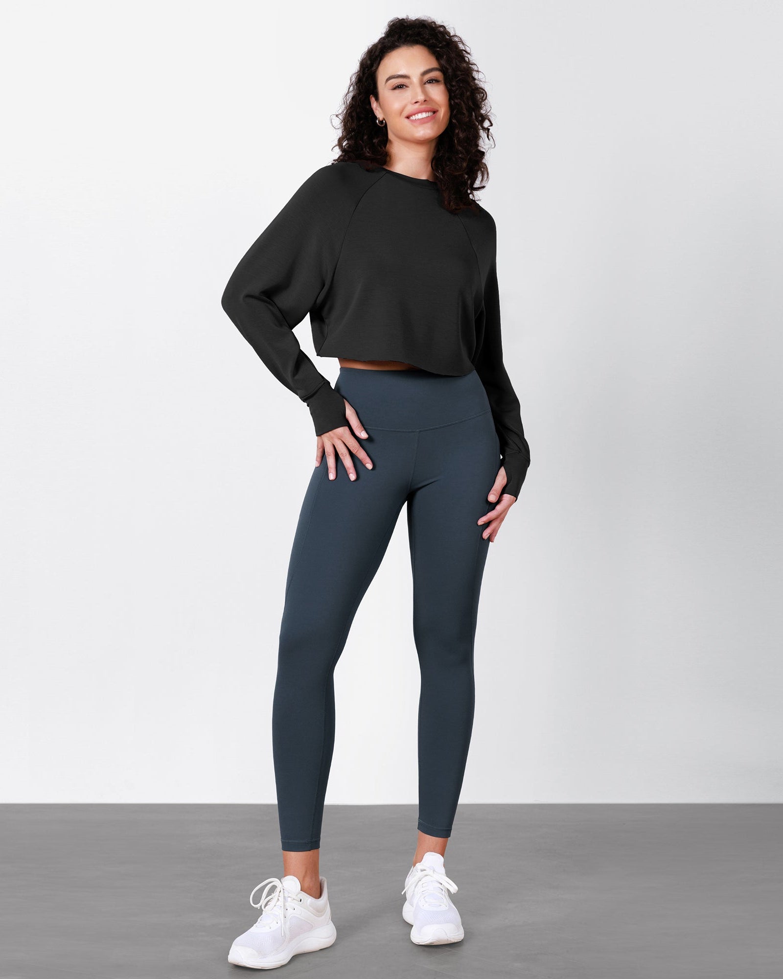 Modal Soft Long Sleeve Cropped Sweatshirts with Thumb Hole - ododos