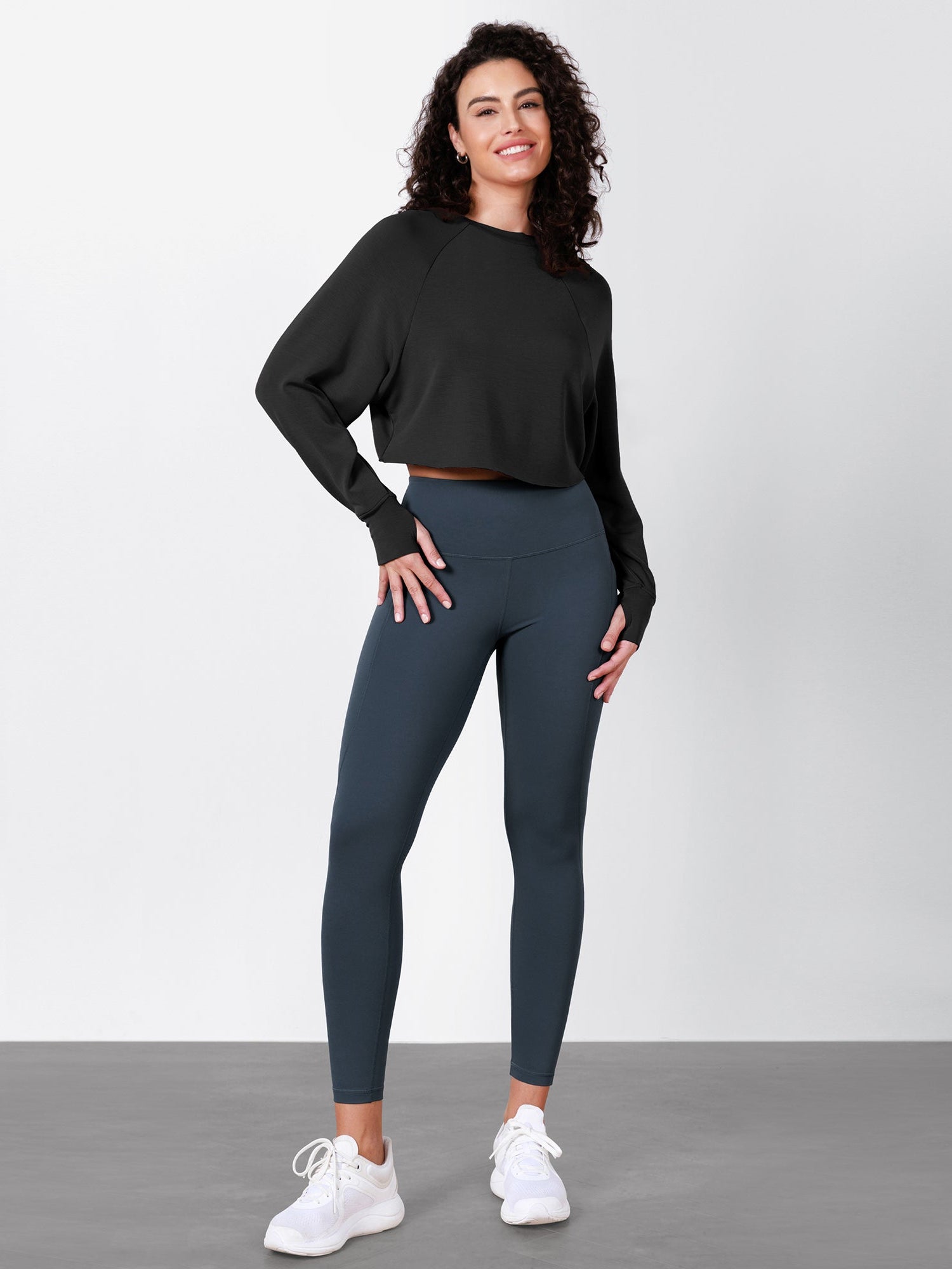 Modal Soft Long Sleeve Cropped Sweatshirts with Thumb Hole - ododos