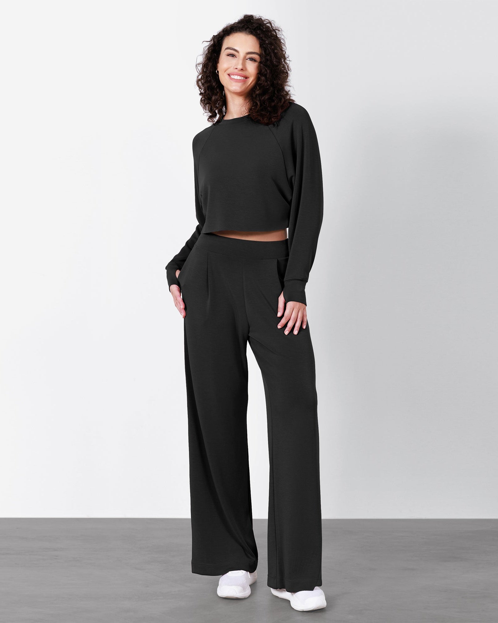 Modal Soft Long Sleeve Cropped Sweatshirts with Thumb Hole - ododos