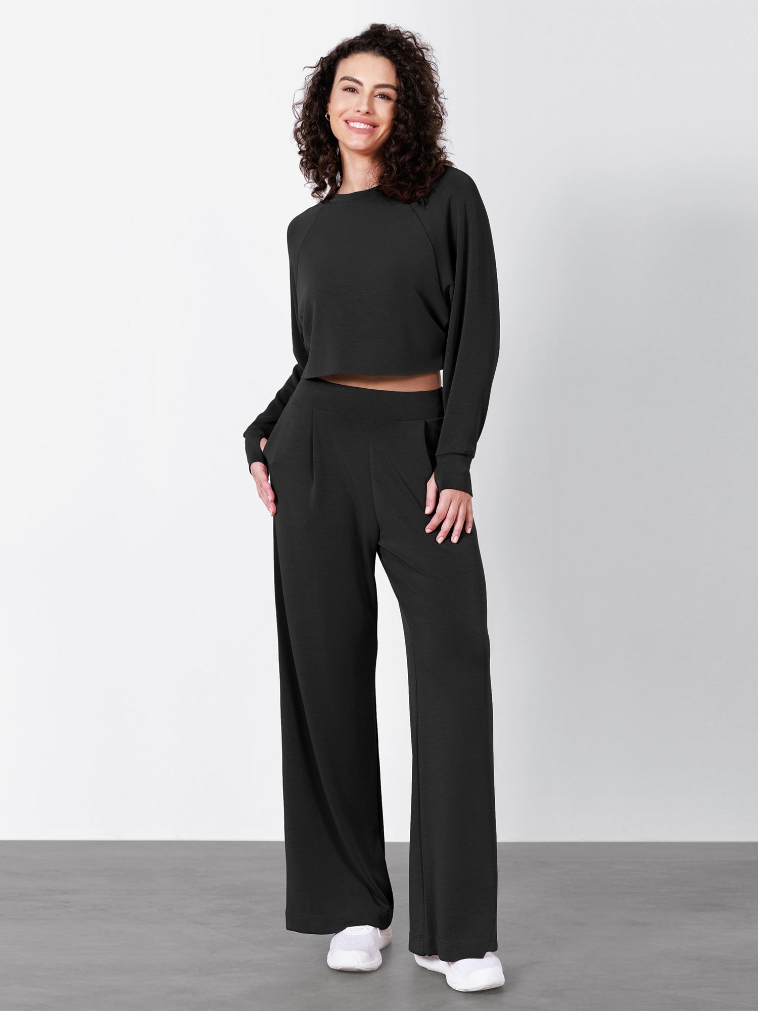 Modal Soft Long Sleeve Cropped Sweatshirts with Thumb Hole - ododos