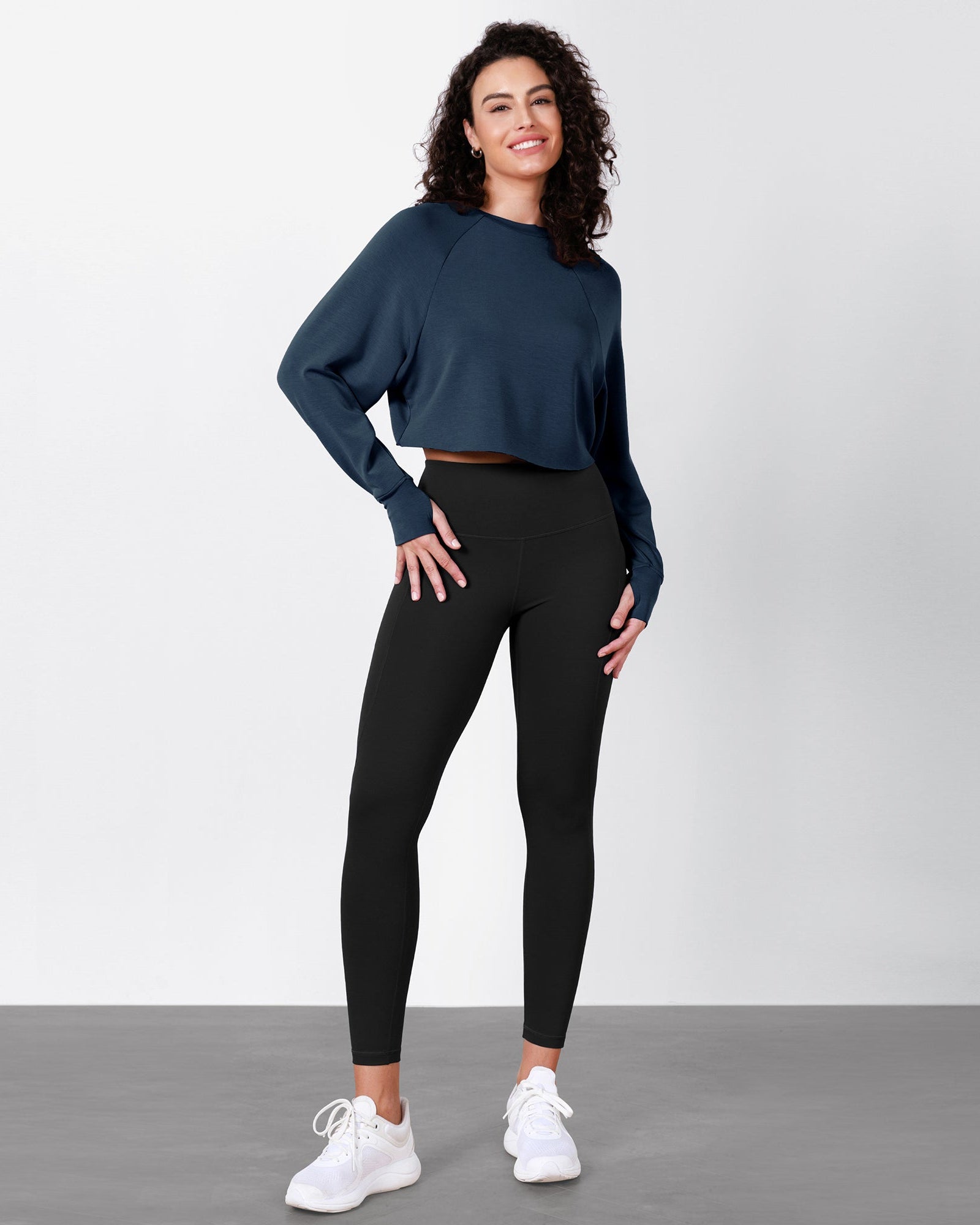 Modal Soft Long Sleeve Cropped Sweatshirts with Thumb Hole - ododos