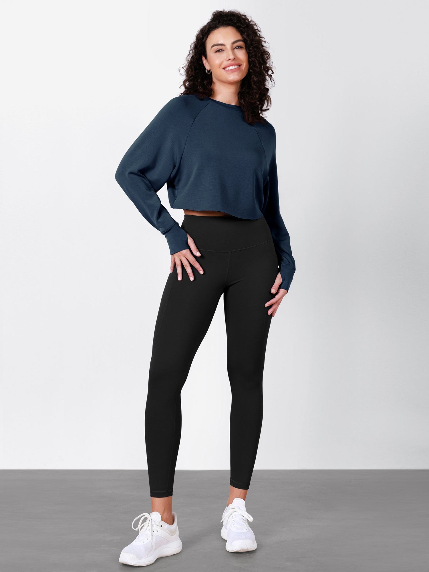 Modal Soft Long Sleeve Cropped Sweatshirts with Thumb Hole - ododos