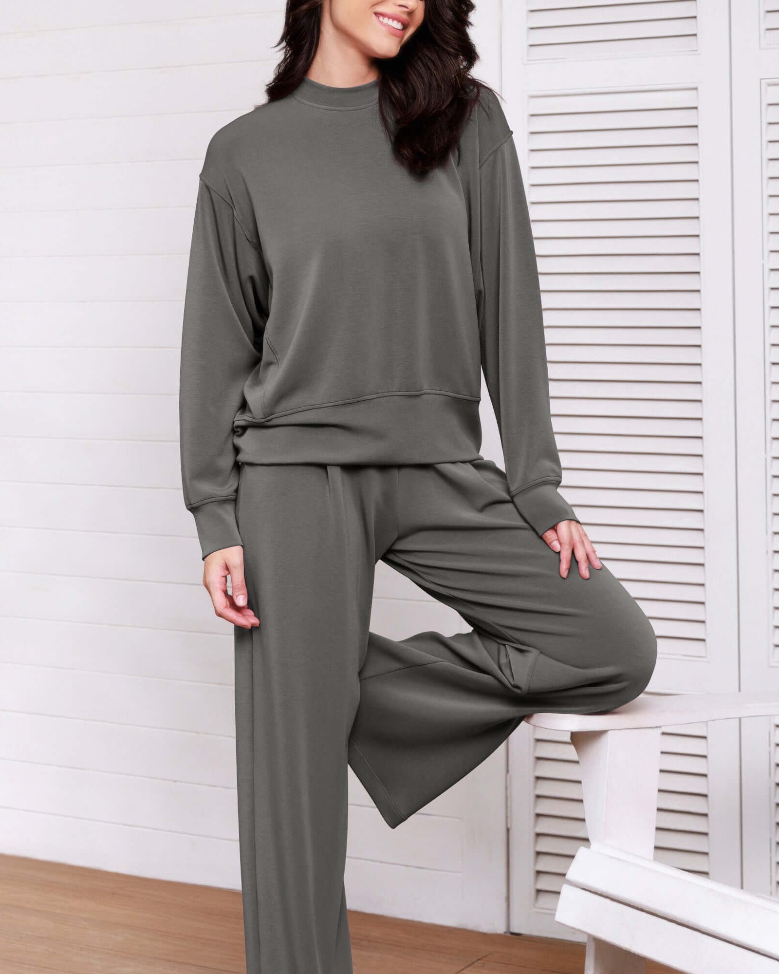 Modal Soft Long Sleeve Oversized Sweatshirts - ododos