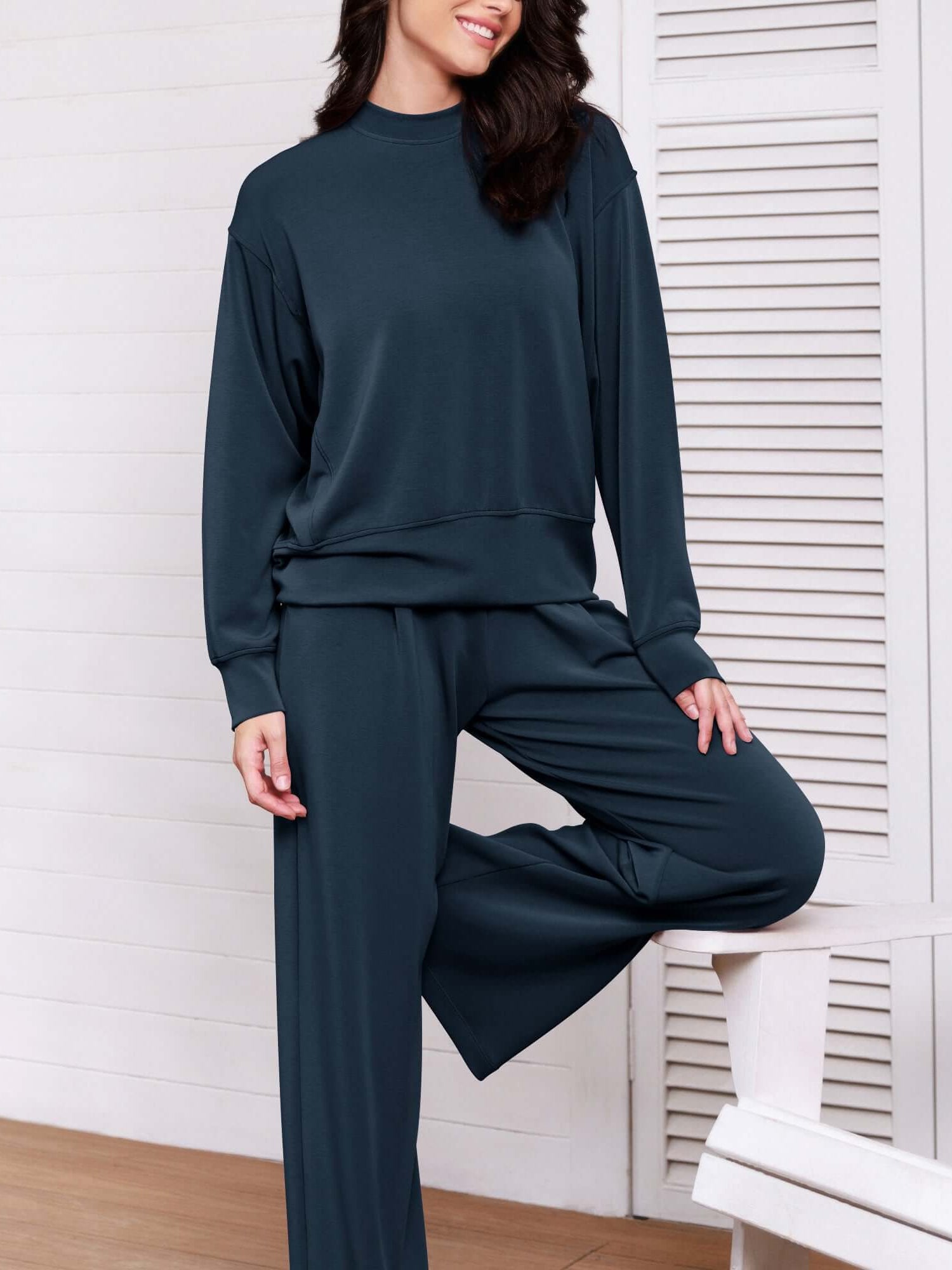 Modal Soft Long Sleeve Oversized Sweatshirts - ododos