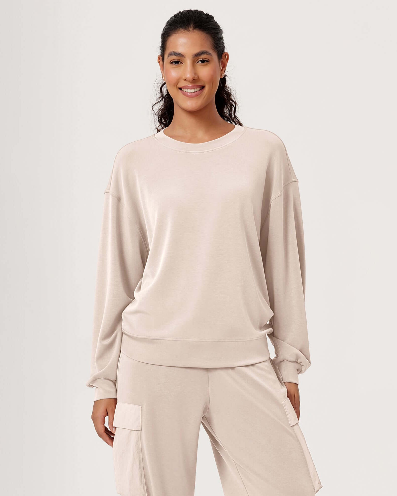 Modal Soft Oversized Crew Neck Sweatshirts Beige - ododos
