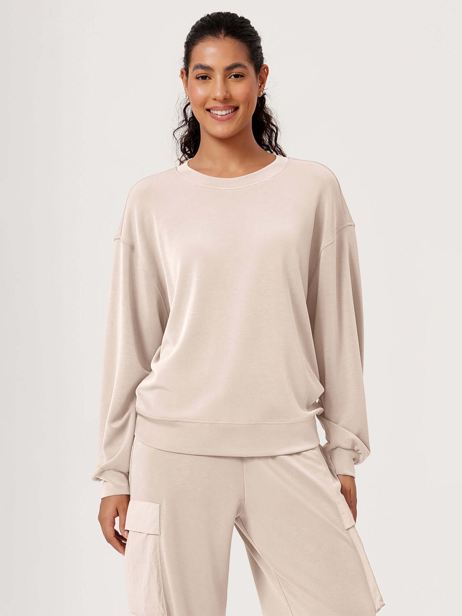 Modal Soft Oversized Crew Neck Sweatshirts Beige - ododos