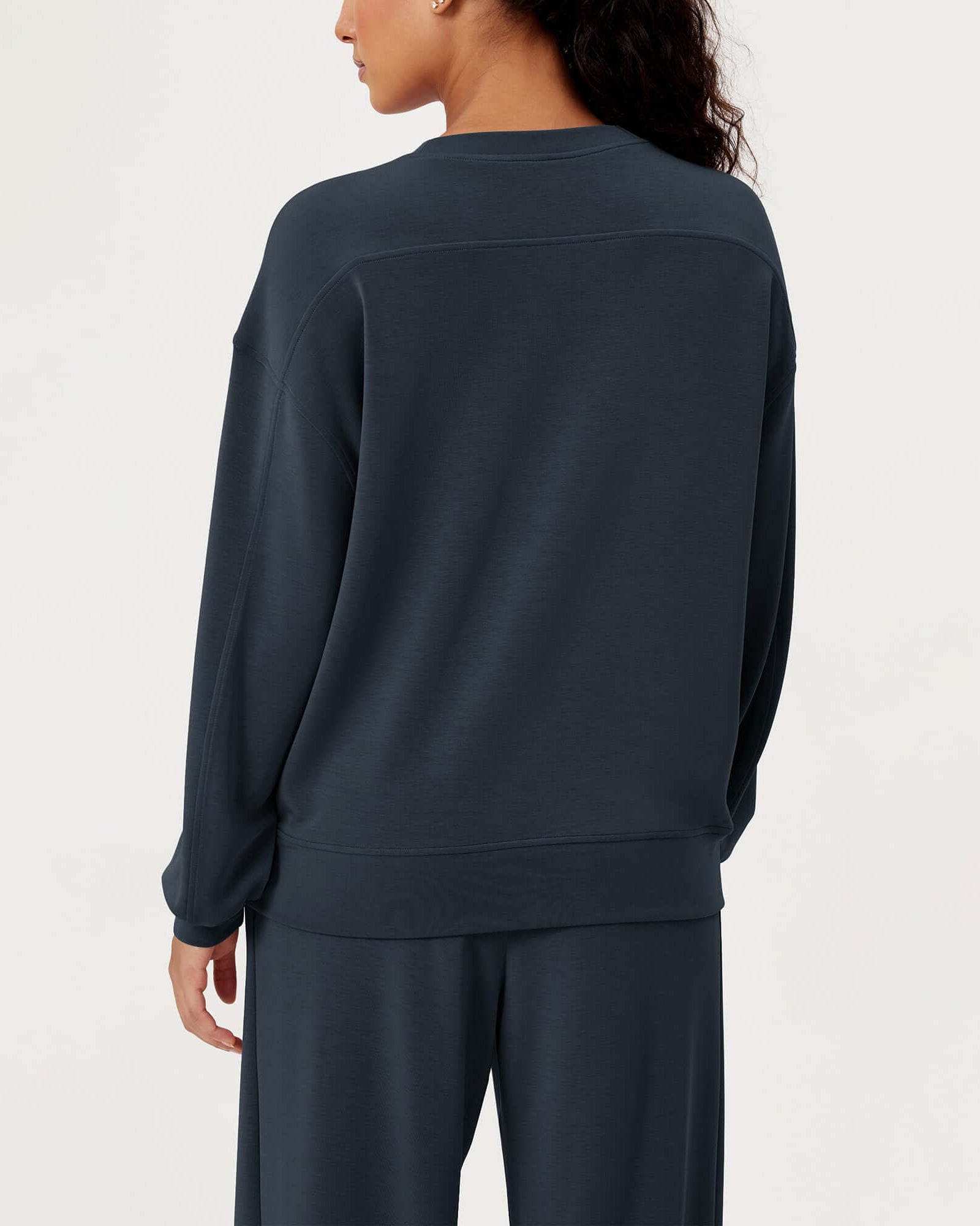Modal Soft Oversized Crew Neck Sweatshirts - ododos
