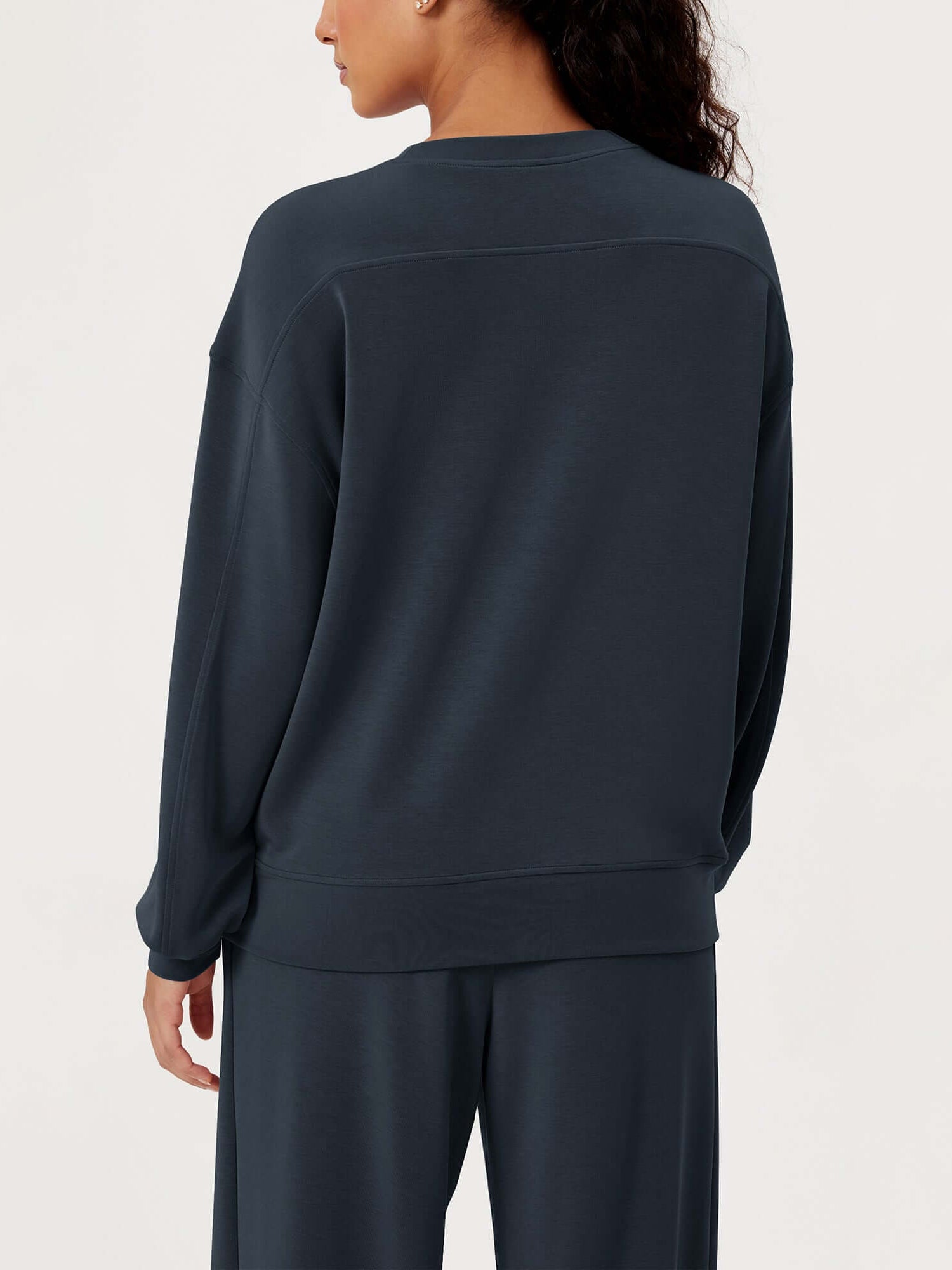 Modal Soft Oversized Crew Neck Sweatshirts - ododos
