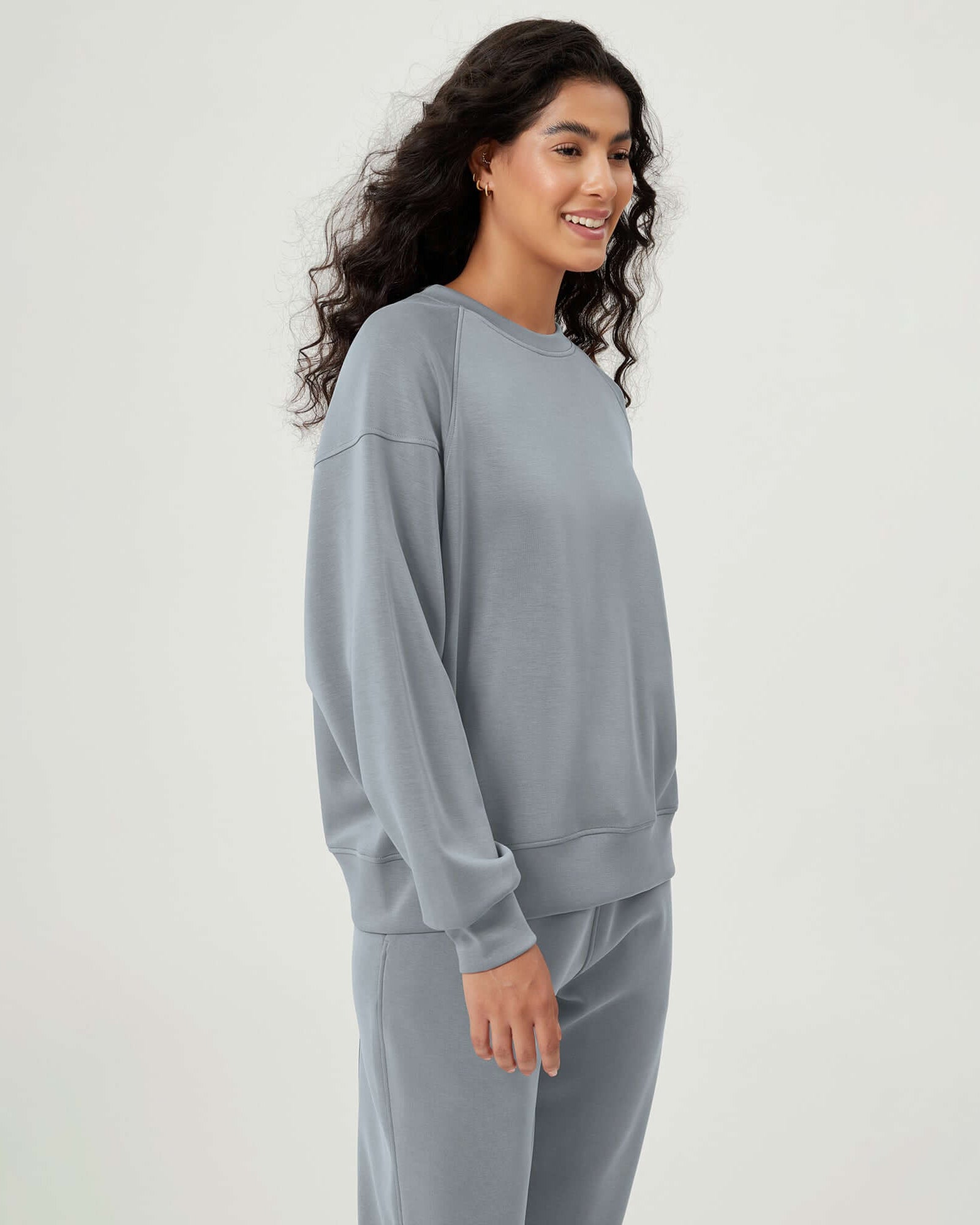 Modal Soft Oversized Raglan Crew Neck Relaxed Sweatshirts Pullover - ododos