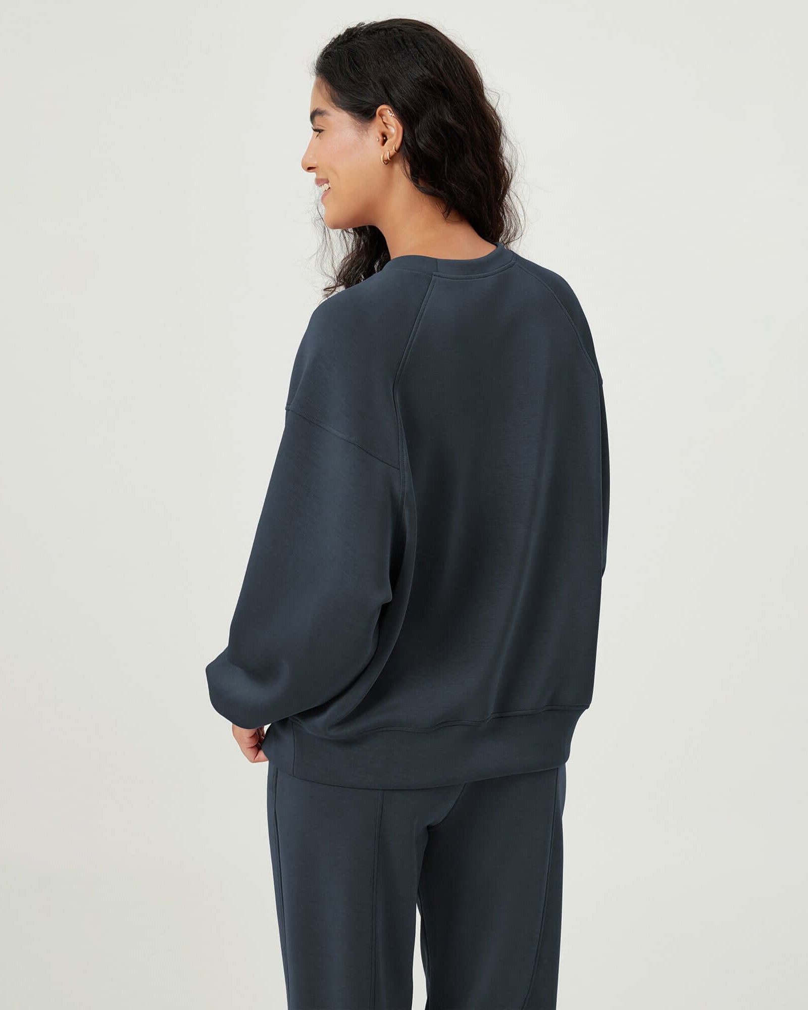 Modal Soft Oversized Raglan Crew Neck Relaxed Sweatshirts Pullover - ododos