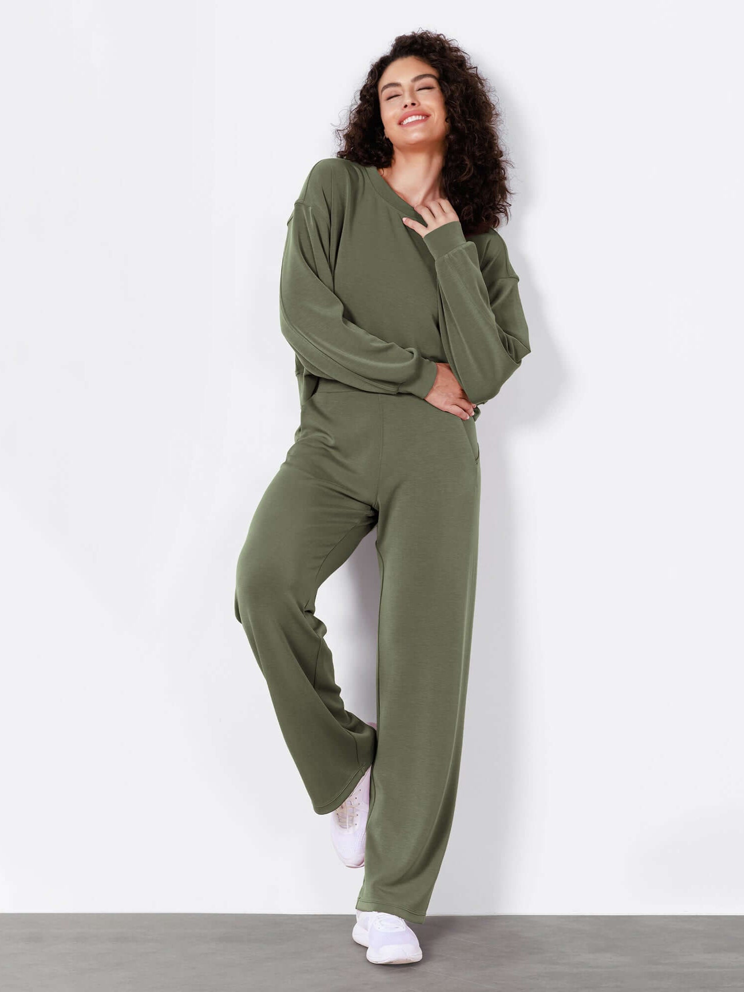 Women's Modal Soft Wide Leg Elastic High Waist Lounge Pants with Pockets - ododos