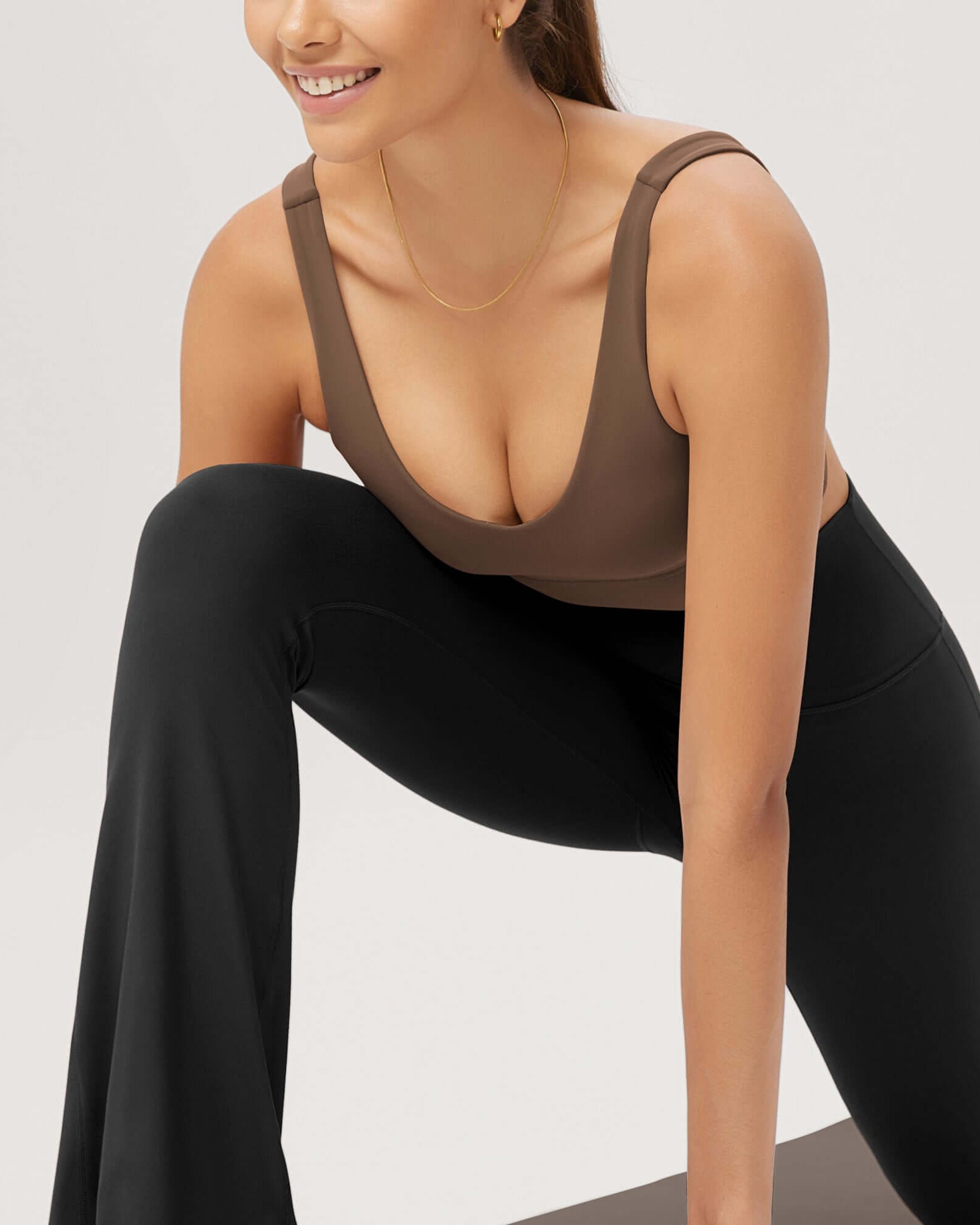 Cloud Feeling V Neck Padded Sports Bra - ododos