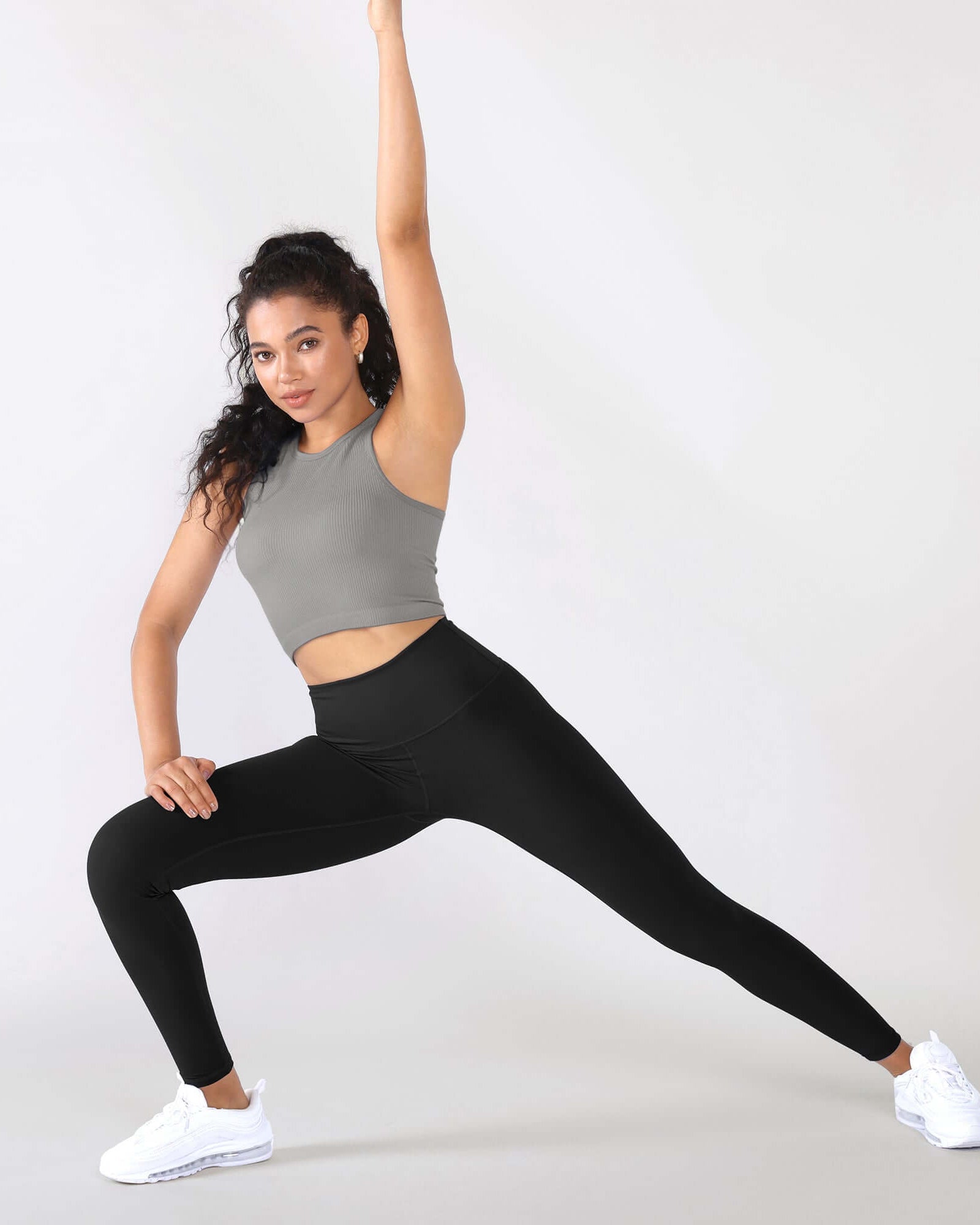 3-Pack Seamless Ribbed High Neck Cropped Tank Tops - ododos