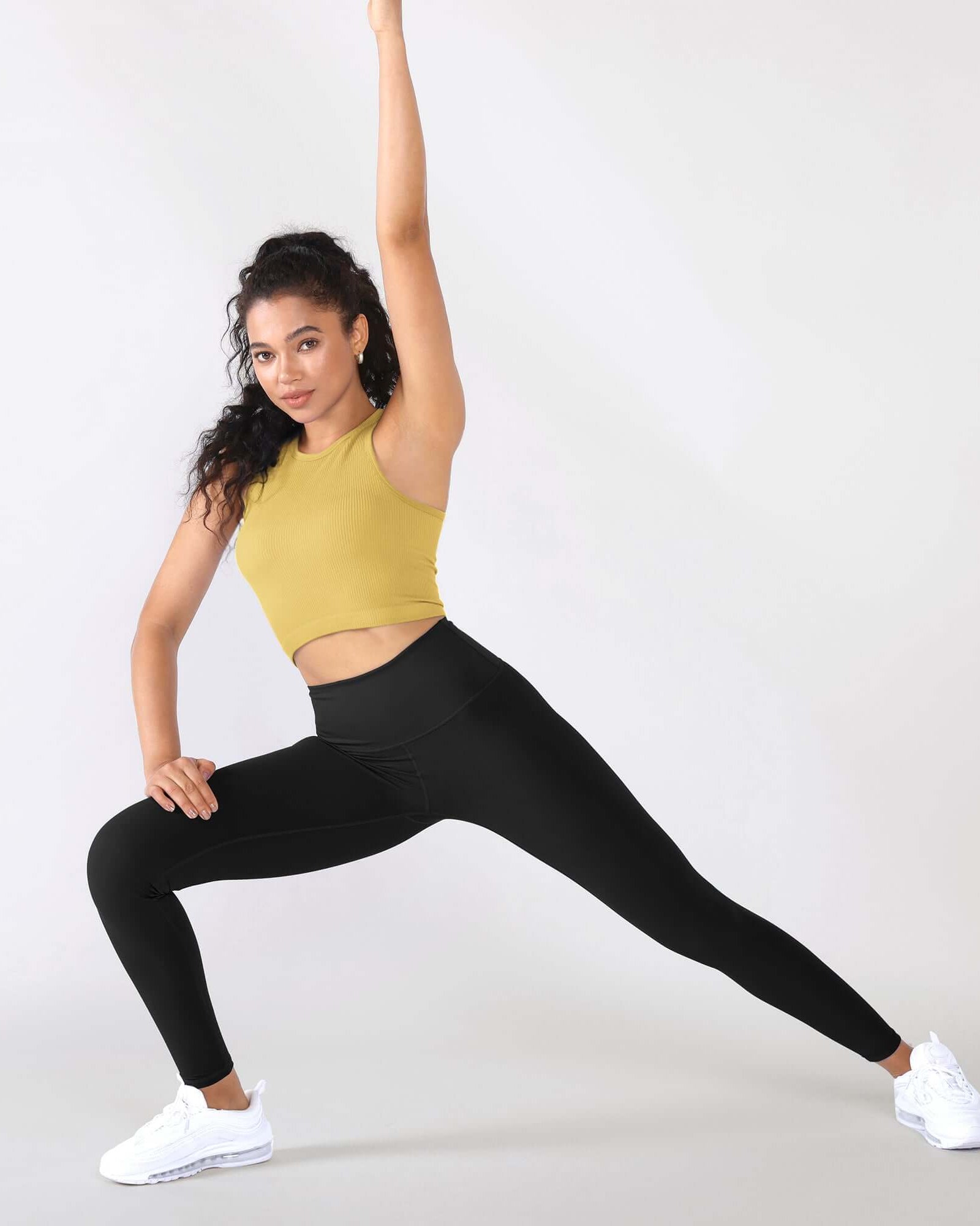 3-Pack Seamless Ribbed High Neck Cropped Tank Tops - ododos