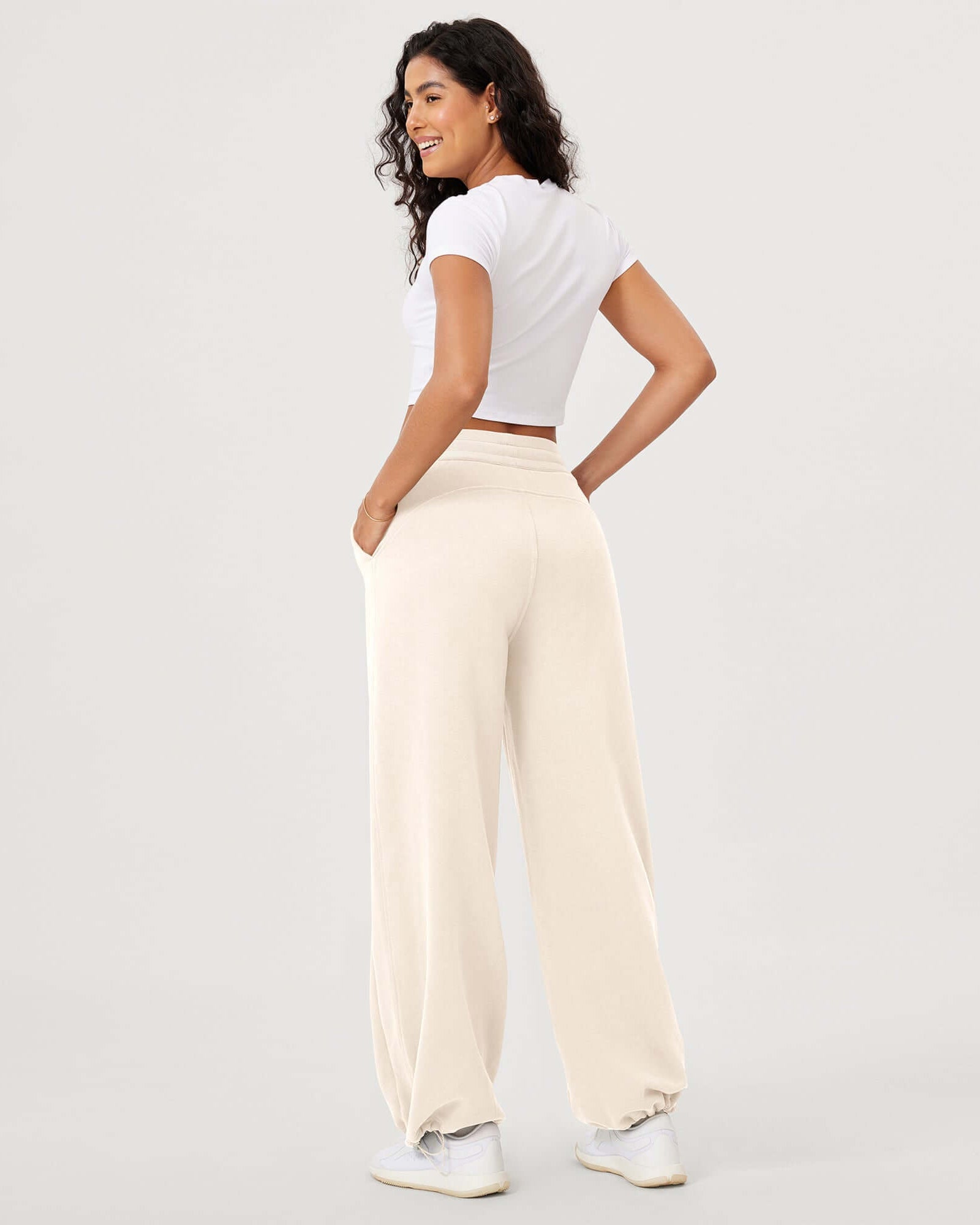 Fleece Lined Mid-Rise Relaxed Pull-On Jogger Pant with Pockets - ododos