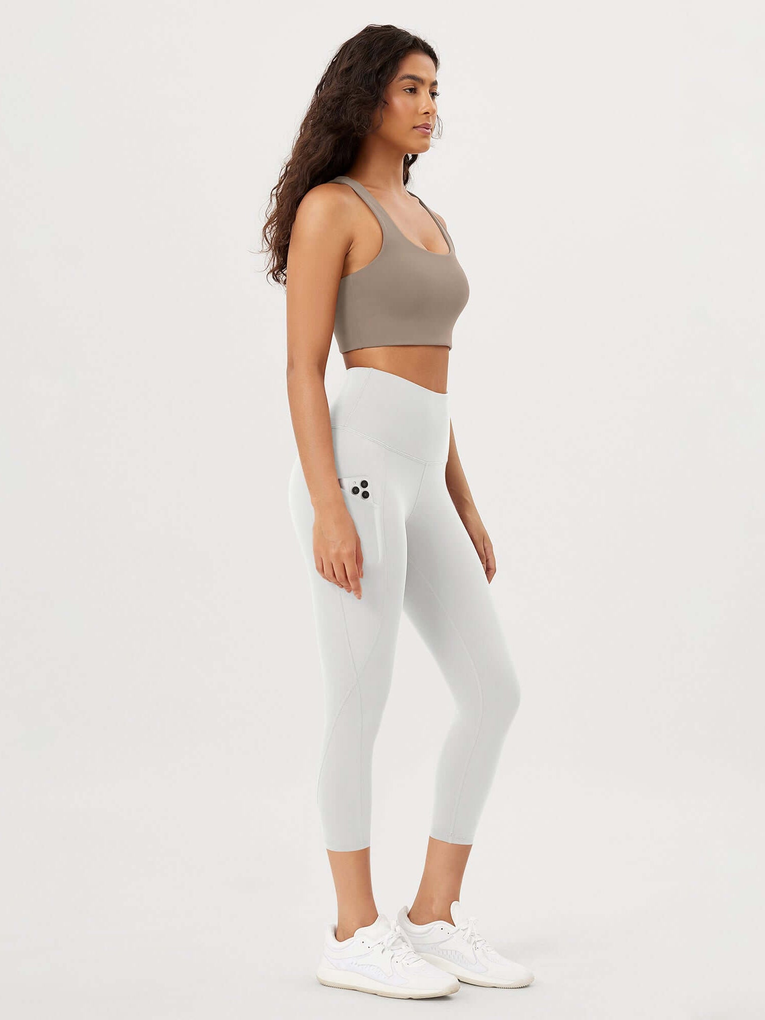 23�High Waisted Tummy Control Through Athletic Yoga Leggings with Pockets - ododos